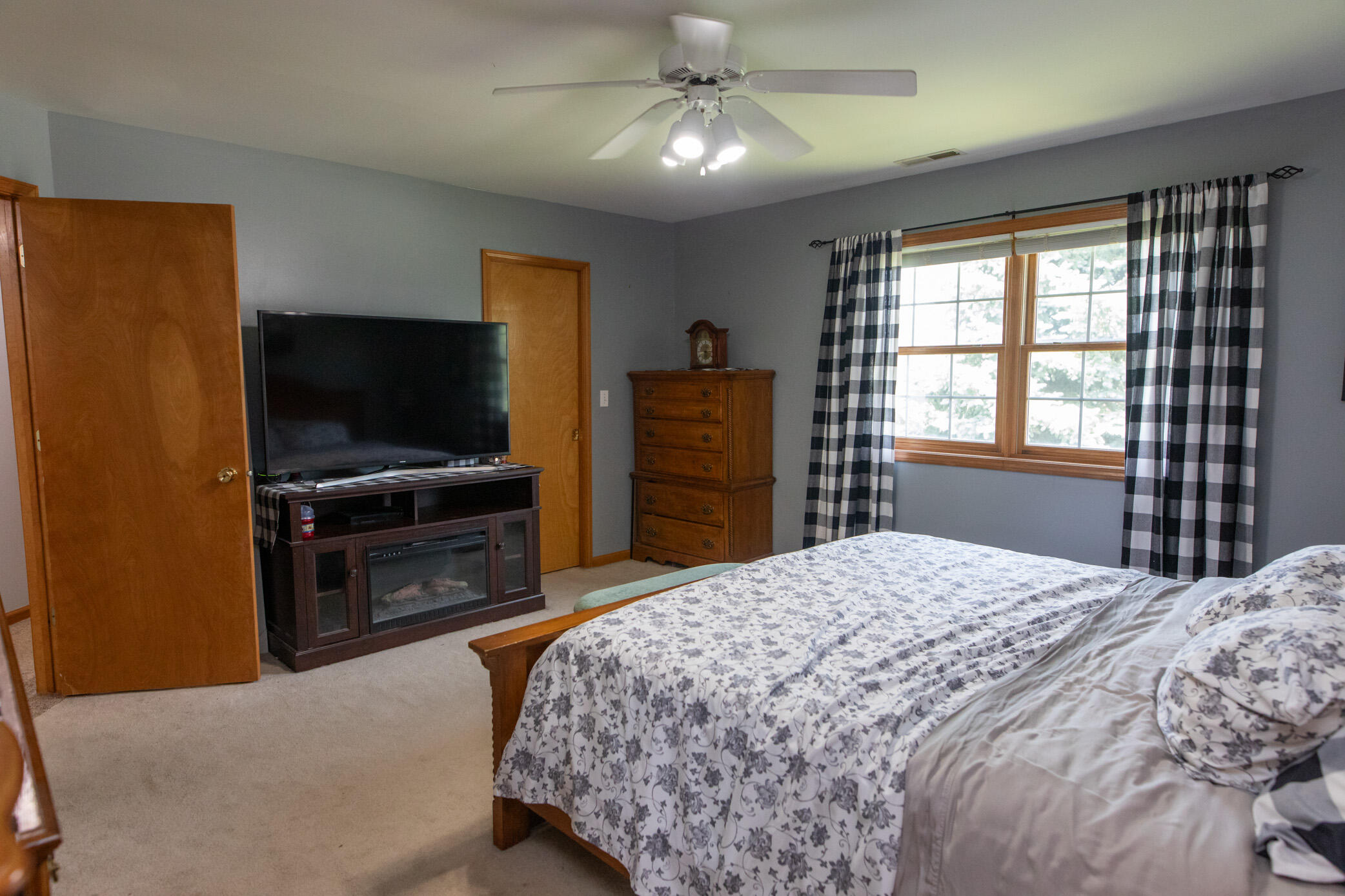 10216 New Hampshire Street, Crown Point, IN 46307; Image #25
