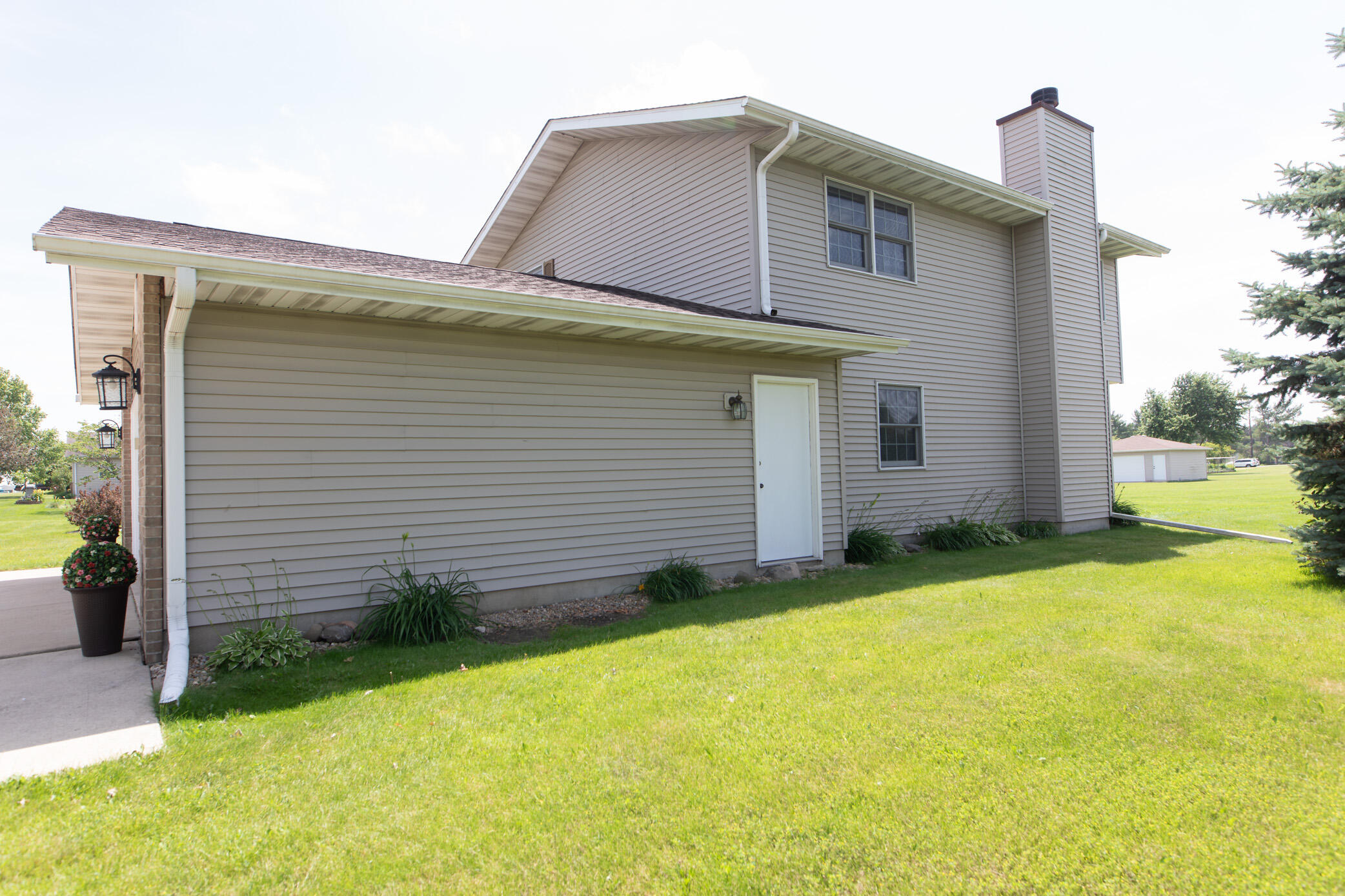 10216 New Hampshire Street, Crown Point, IN 46307; Image #5