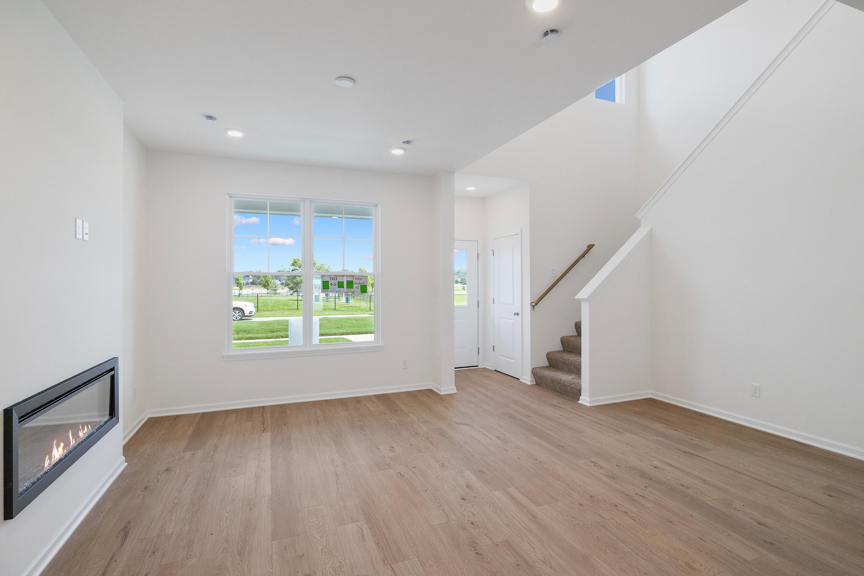1609 Parkside Lane, Dyer, IN #E, 46311; Image #6