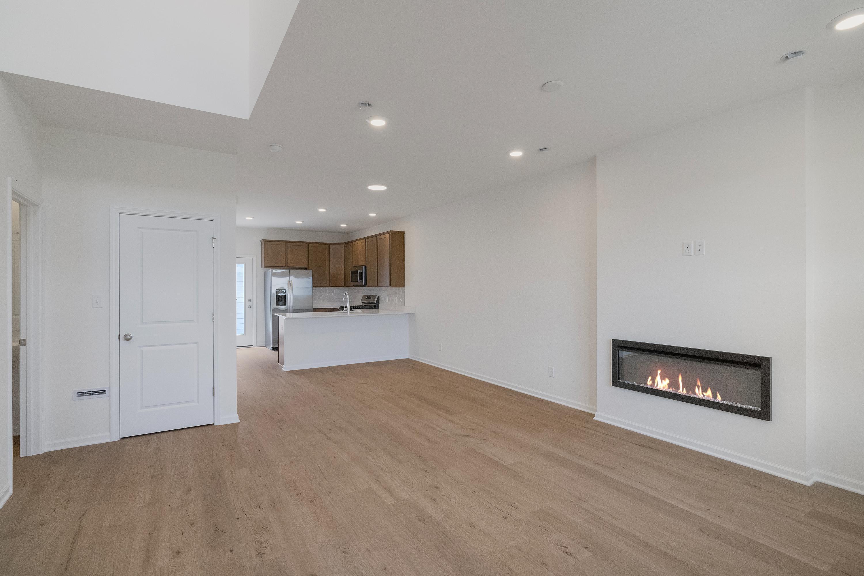 1609 Parkside Lane, Dyer, IN #E, 46311; Image #8