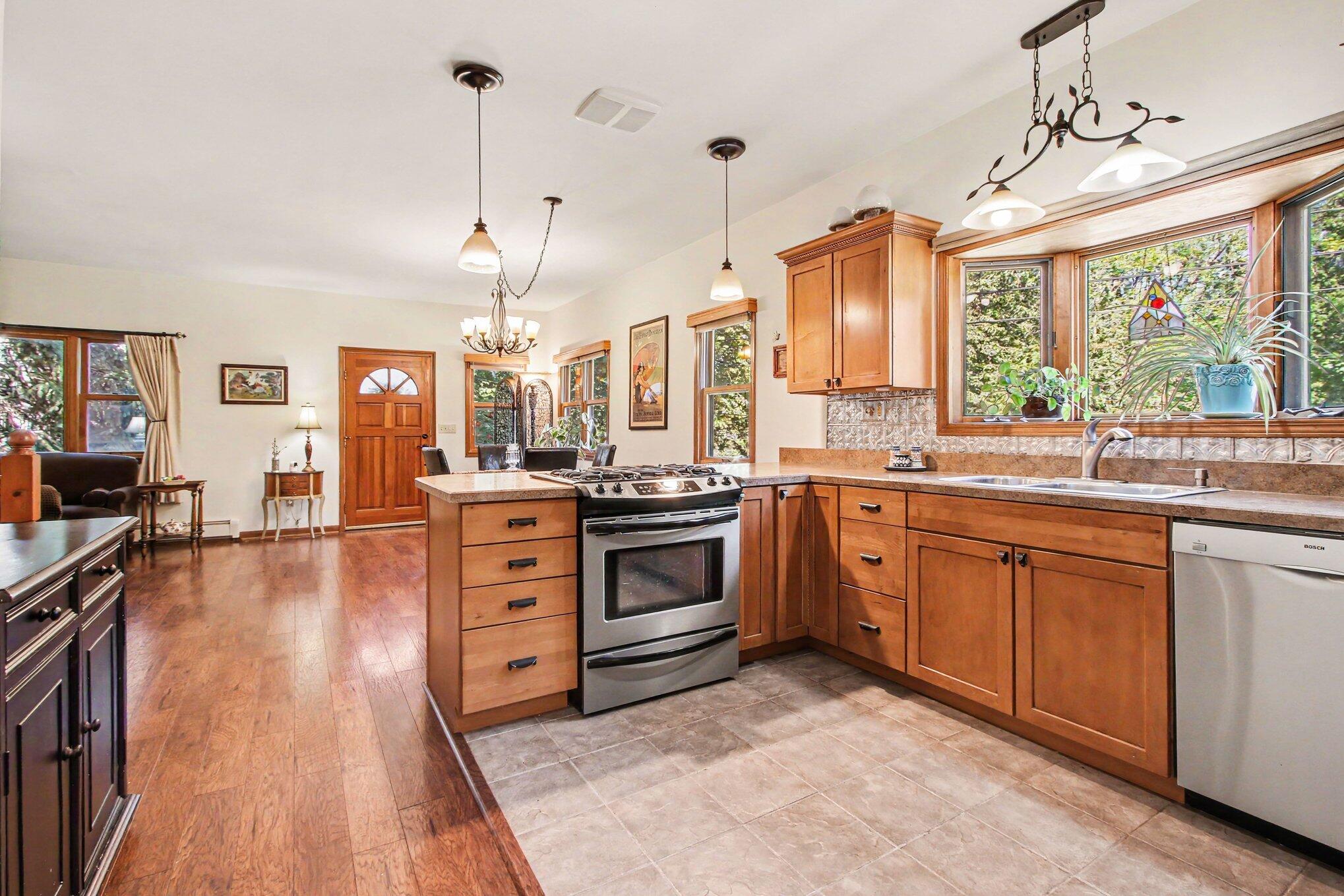 1424 Island Road, Valparaiso, IN 46383; Image #10