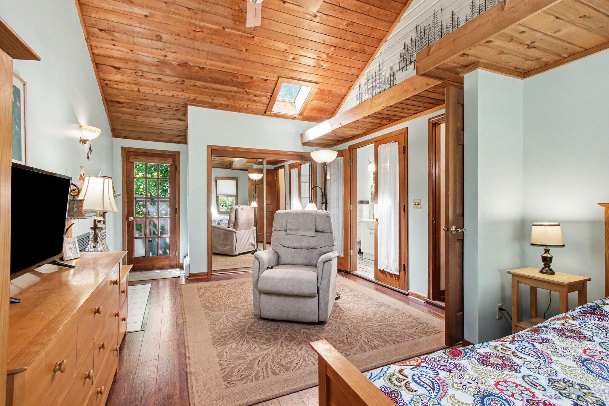1424 Island Road, Valparaiso, IN 46383; Image #12