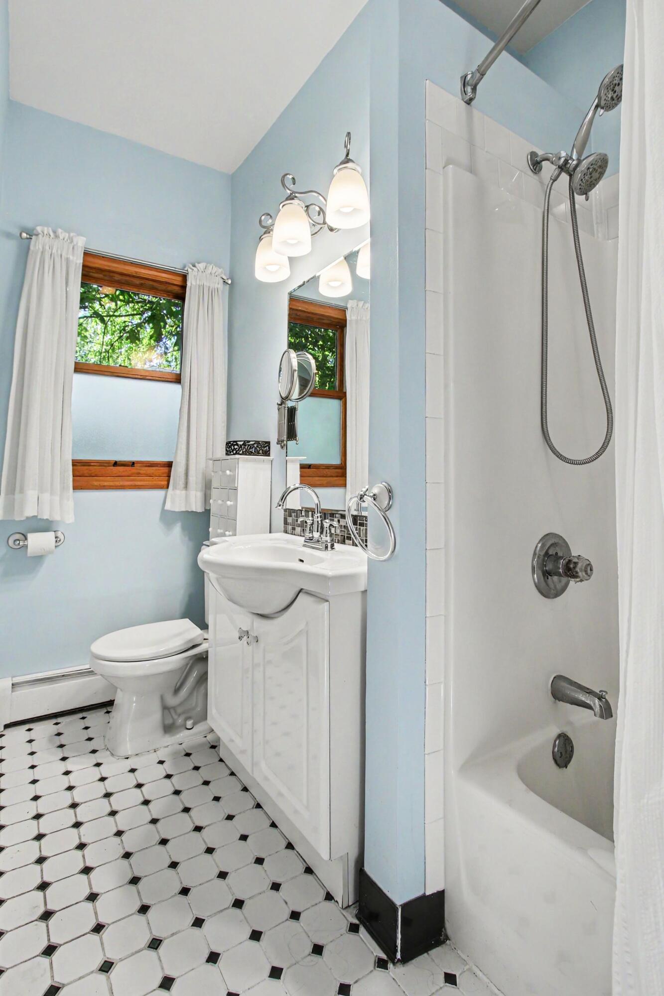 1424 Island Road, Valparaiso, IN 46383; Image #15