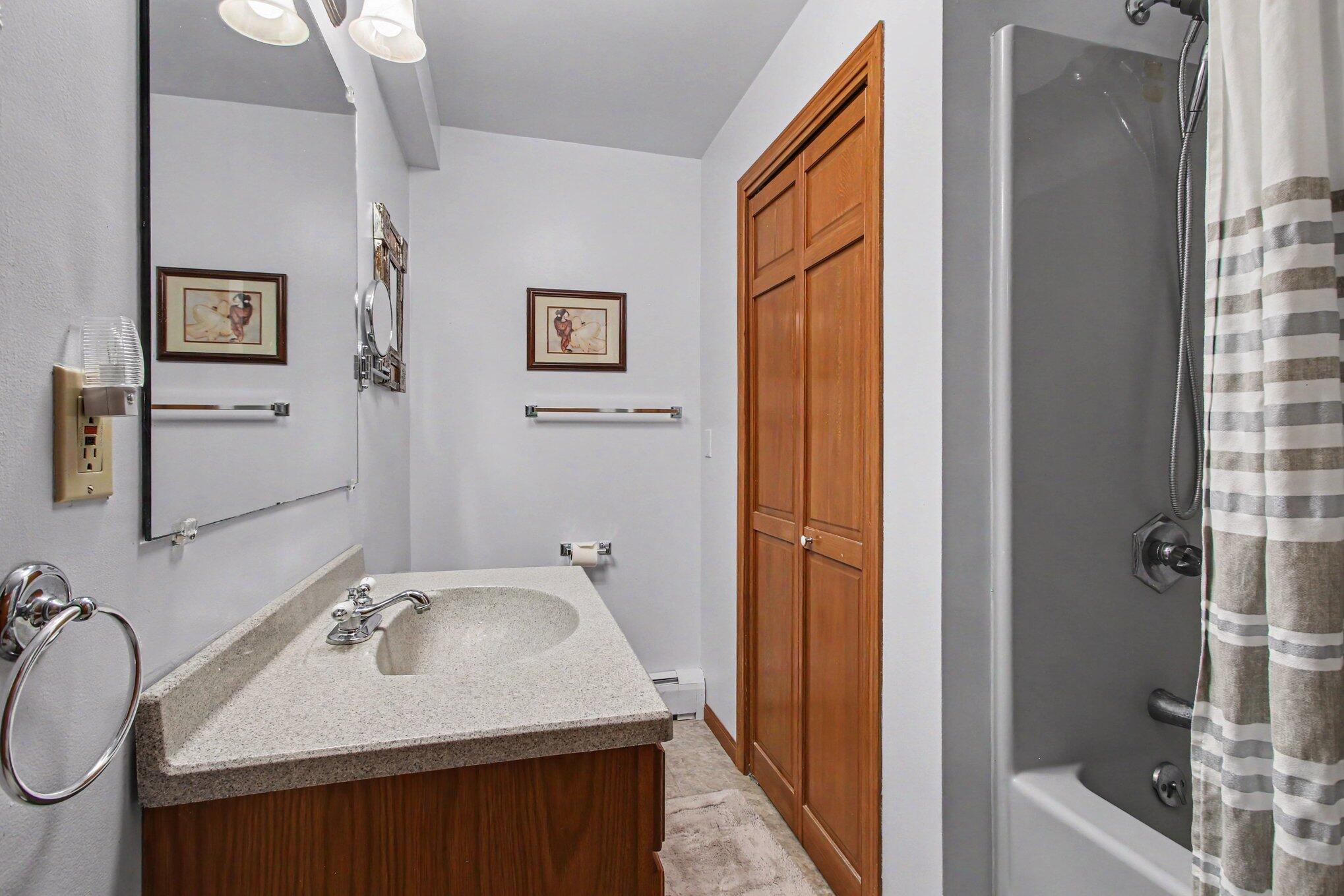 1424 Island Road, Valparaiso, IN 46383; Image #23