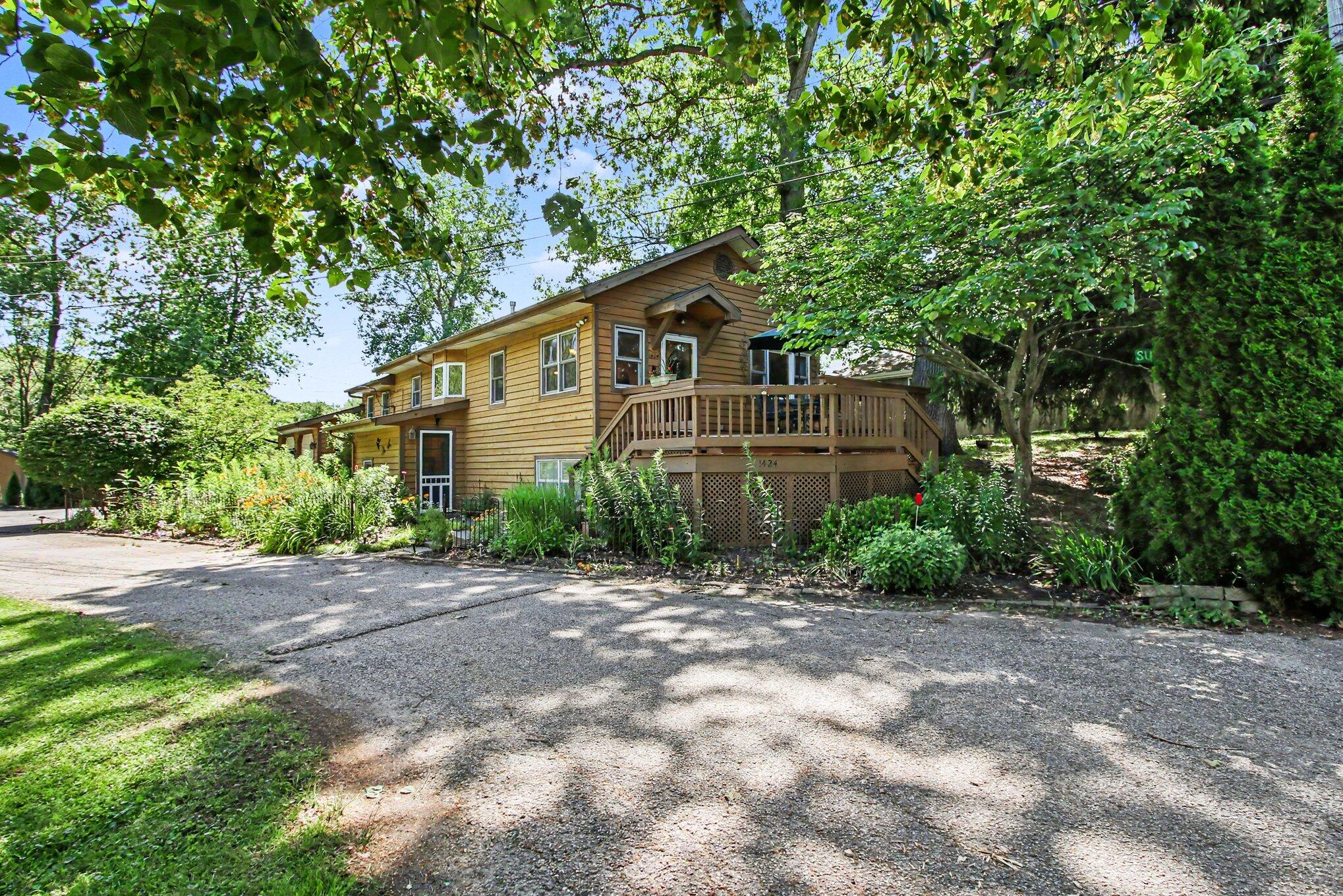 1424 Island Road, Valparaiso, IN 46383; Image #3