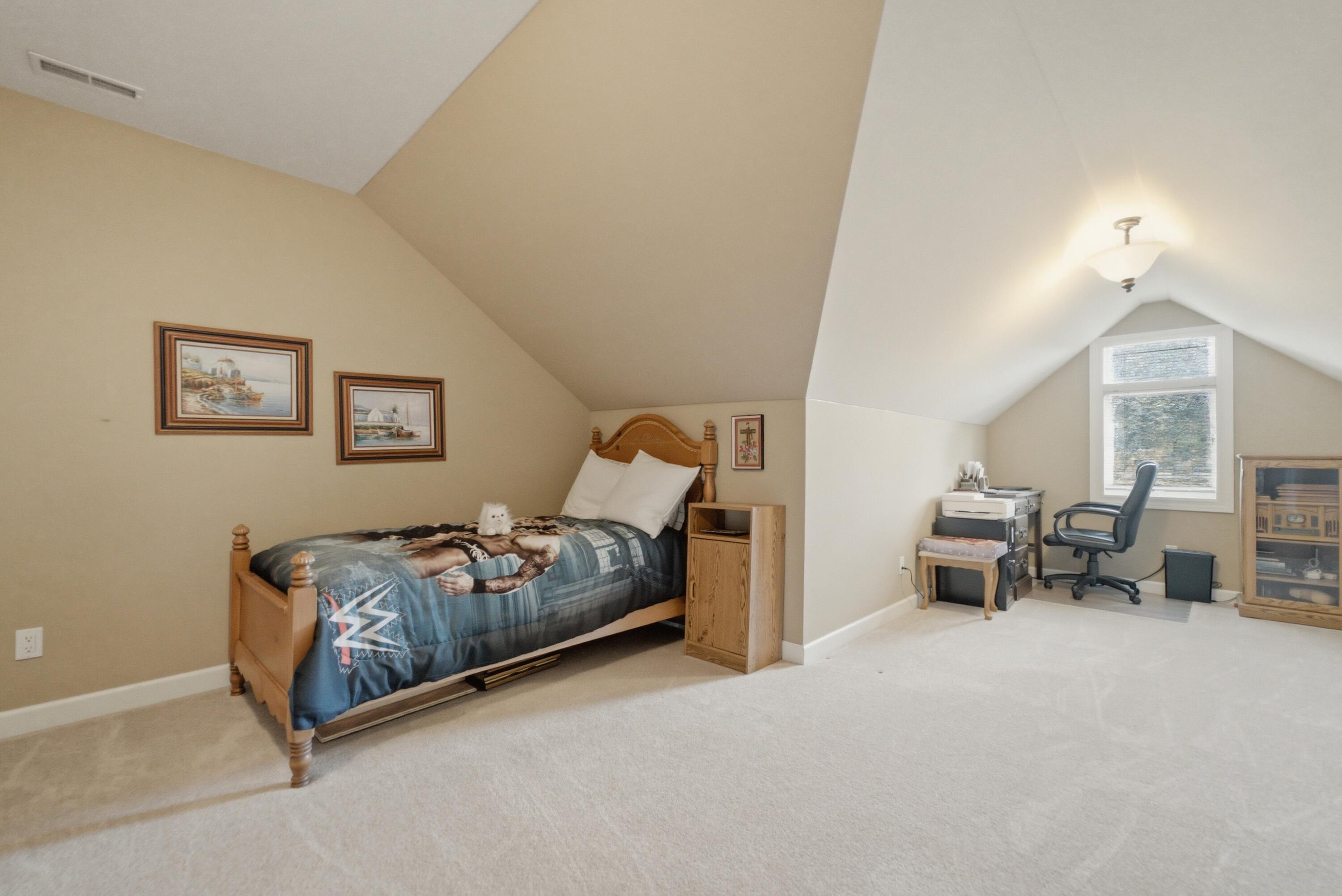 9270 Doubletree Drive N, Crown Point, IN 46307; Image #32