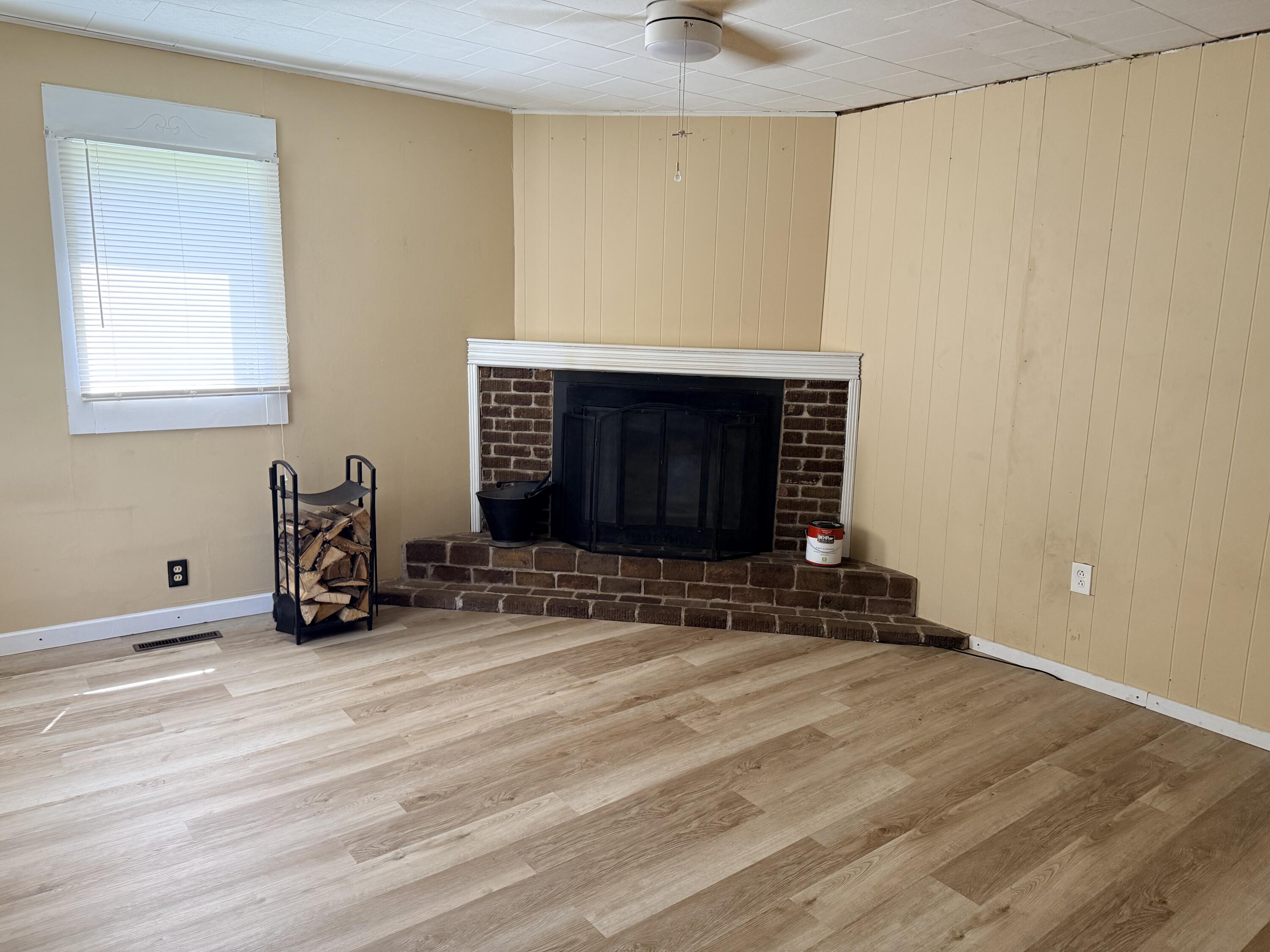 208 W Sigler Street, Hebron, IN 46341; Image #9