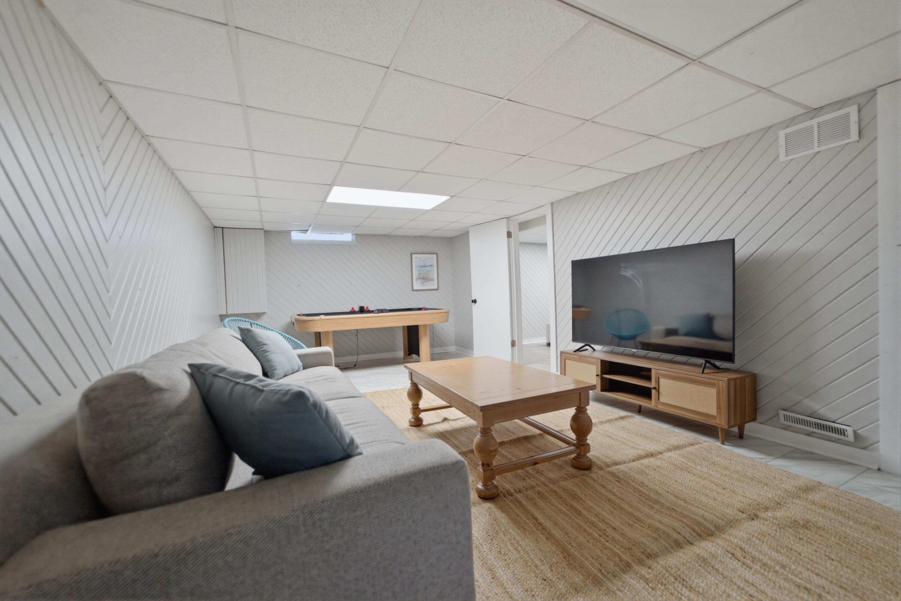 208 Lakeshore Drive, Michigan City, IN 46360; Image #31
