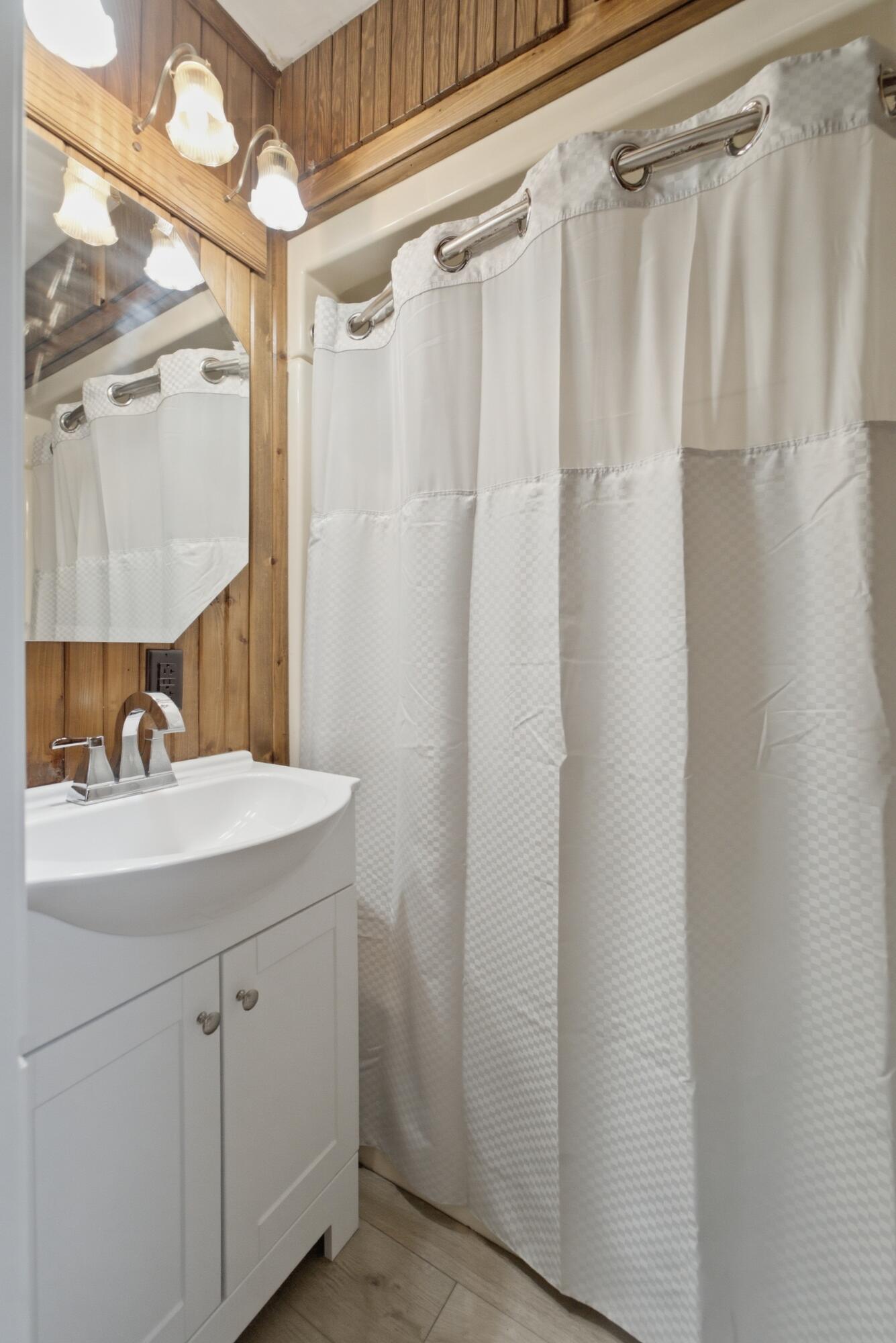 208 Lakeshore Drive, Michigan City, IN 46360; Image #38