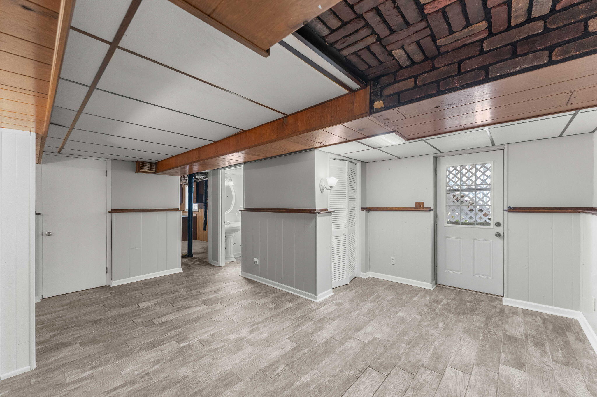 9138 Southmoor Avenue, Highland, IN 46322; Image #22