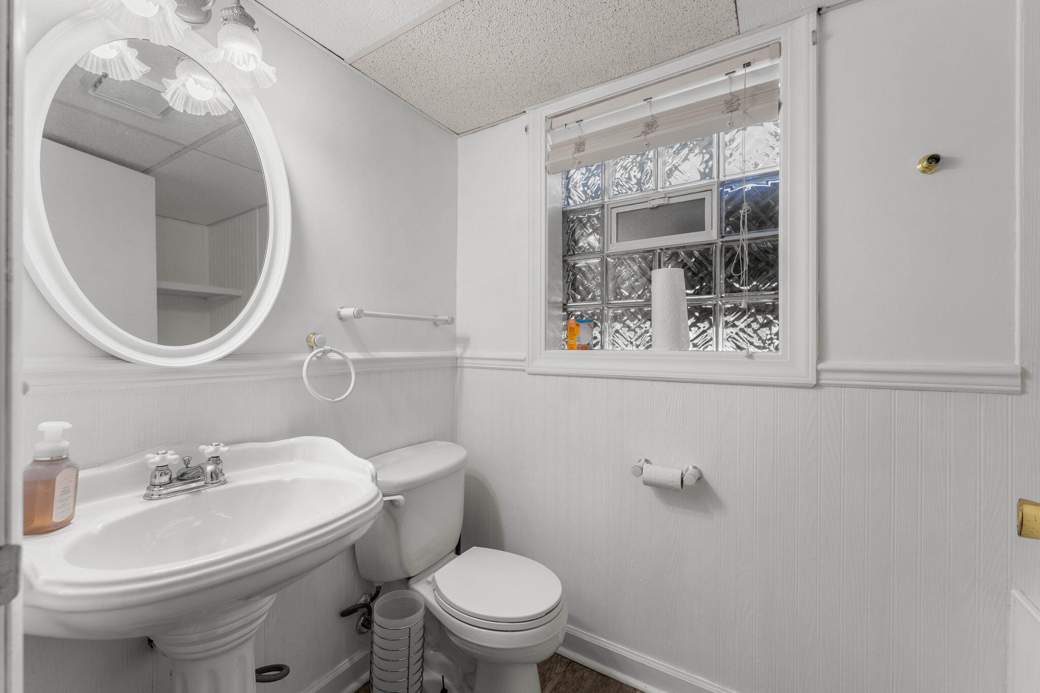 9138 Southmoor Avenue, Highland, IN 46322; Image #25