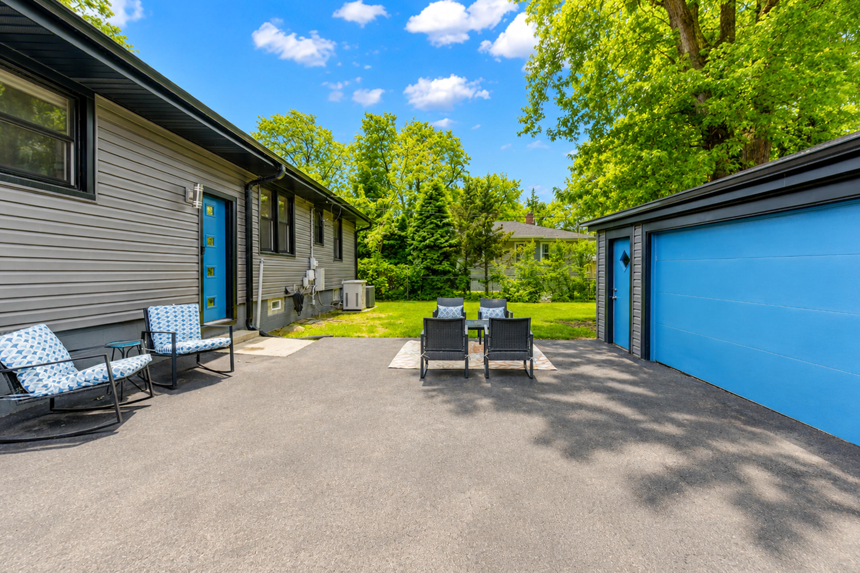 8050 Columbia Avenue, Munster, IN 46321; Image #24