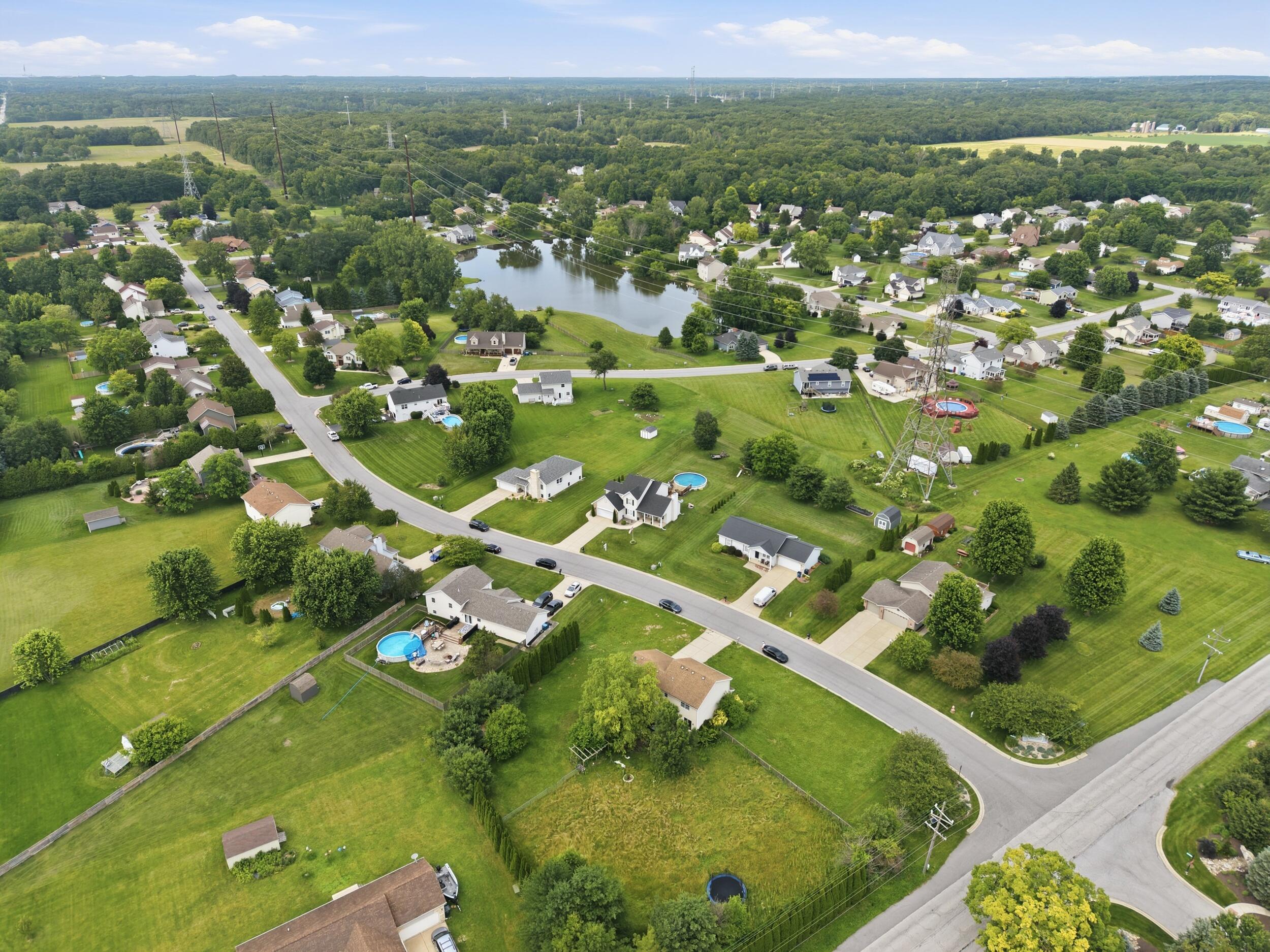 555 Lake Park Drive, Valparaiso, IN 46385; Image #32