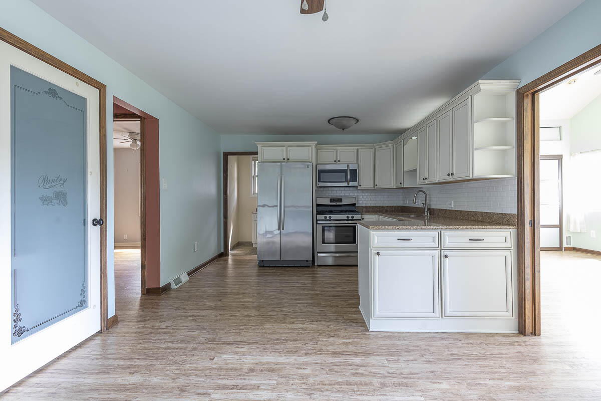 810 Woodland Terrace, Valparaiso, IN 46383; Image #11