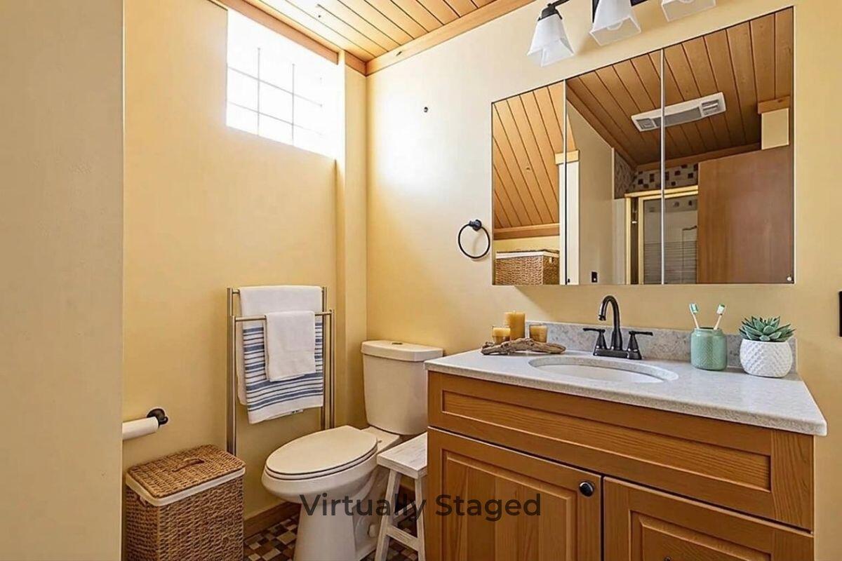 810 Woodland Terrace, Valparaiso, IN 46383; Image #31
