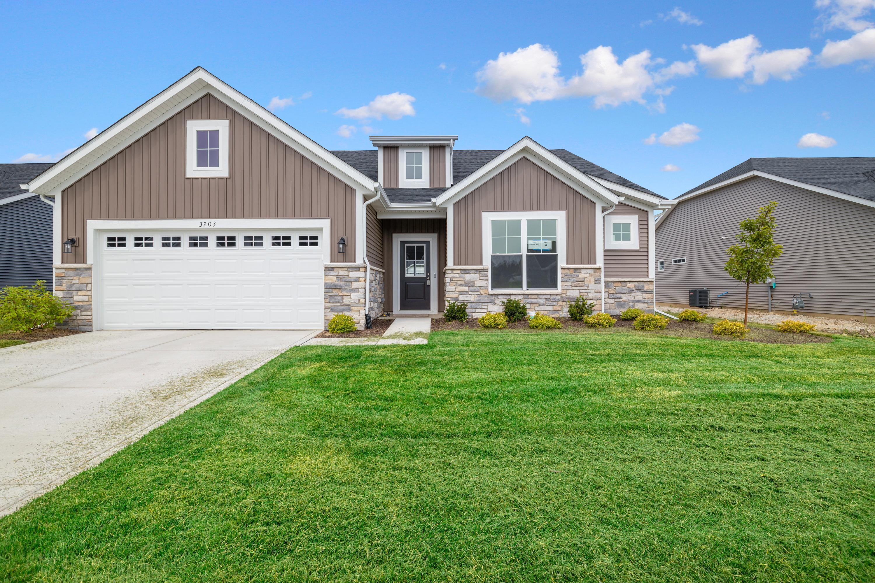 3203 Viridian Way, Valparaiso, IN 46385; Image #1
