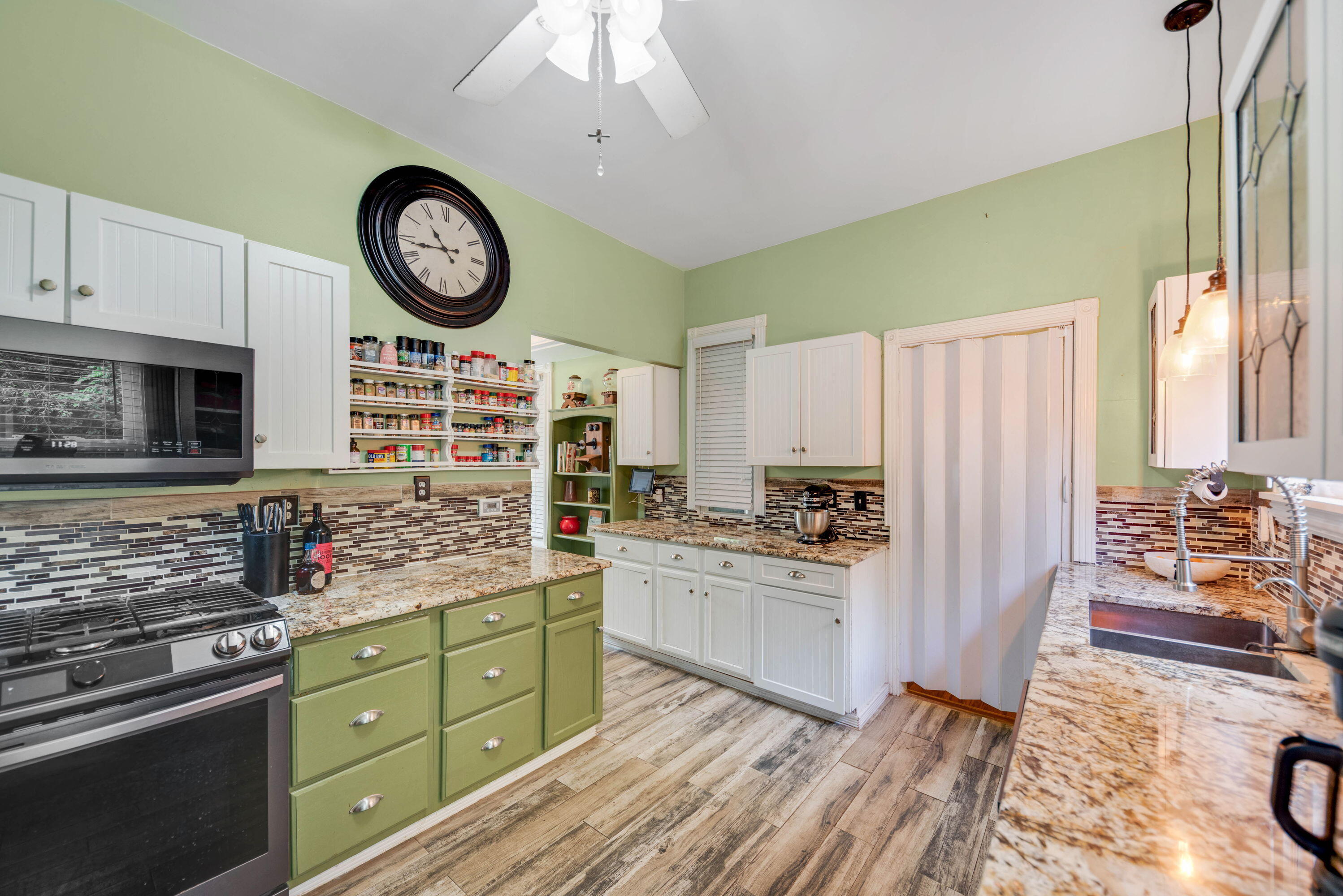 1406 Indiana Avenue, La Porte, IN 46350; Image #14