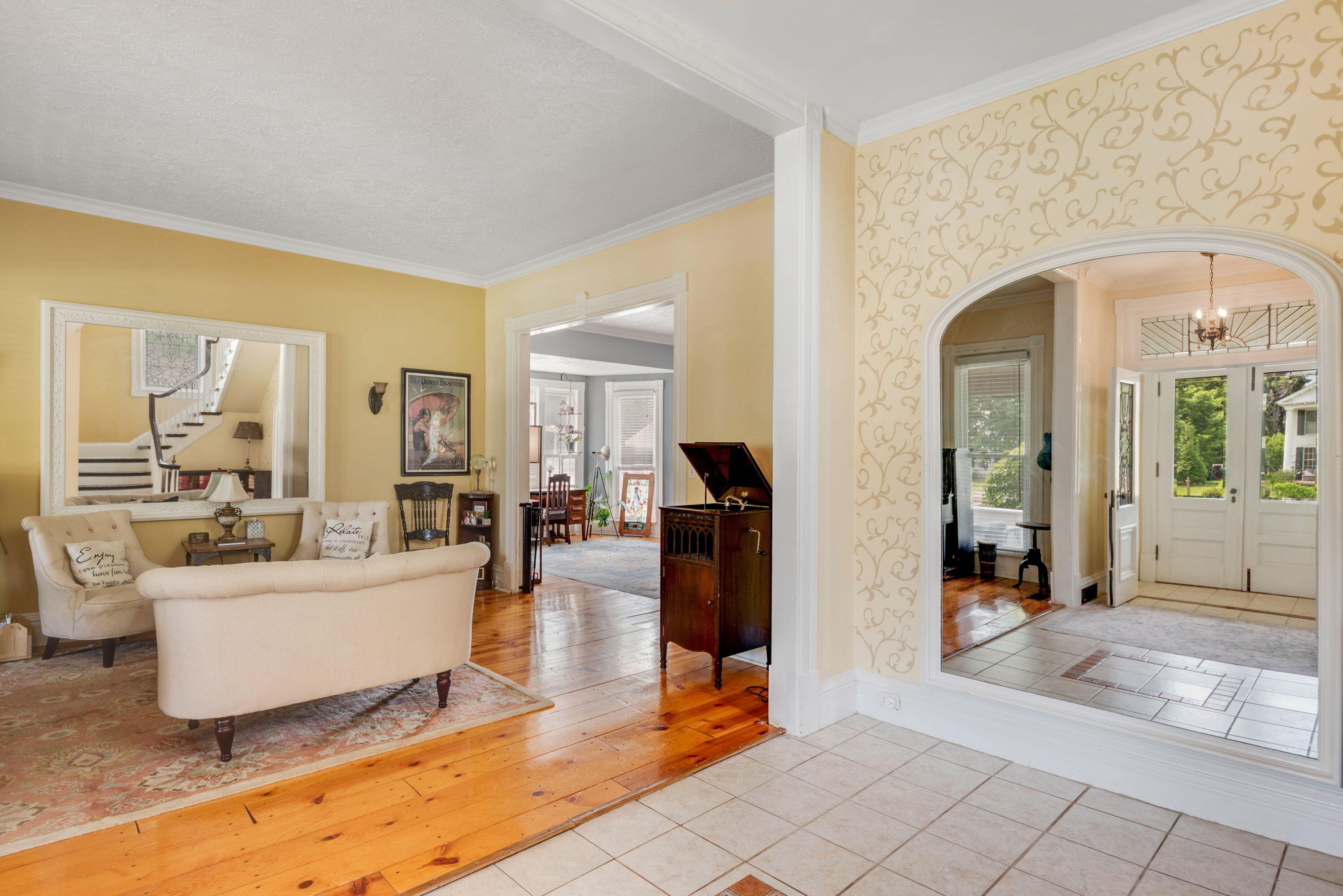 1406 Indiana Avenue, La Porte, IN 46350; Image #5