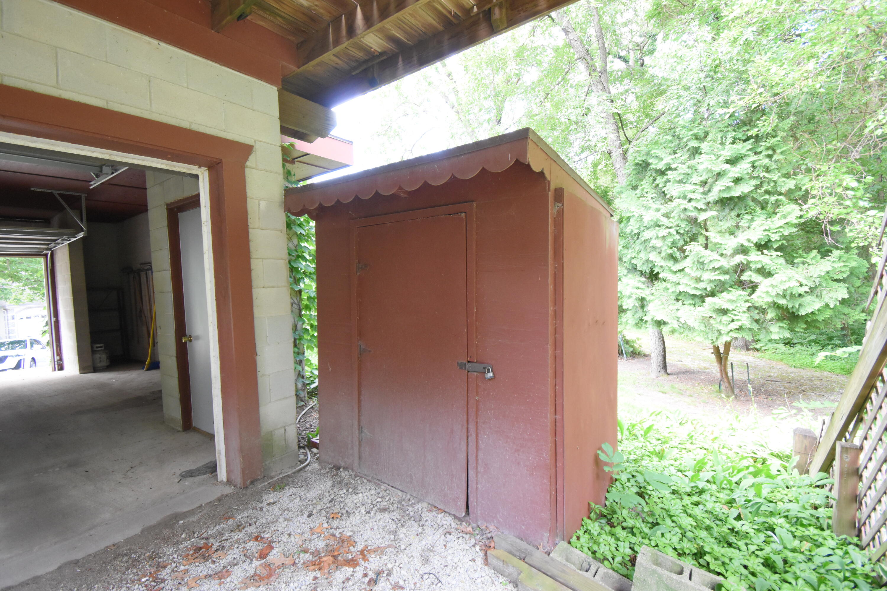 900 W Winding Road, Rensselaer, IN 47978; Image #13