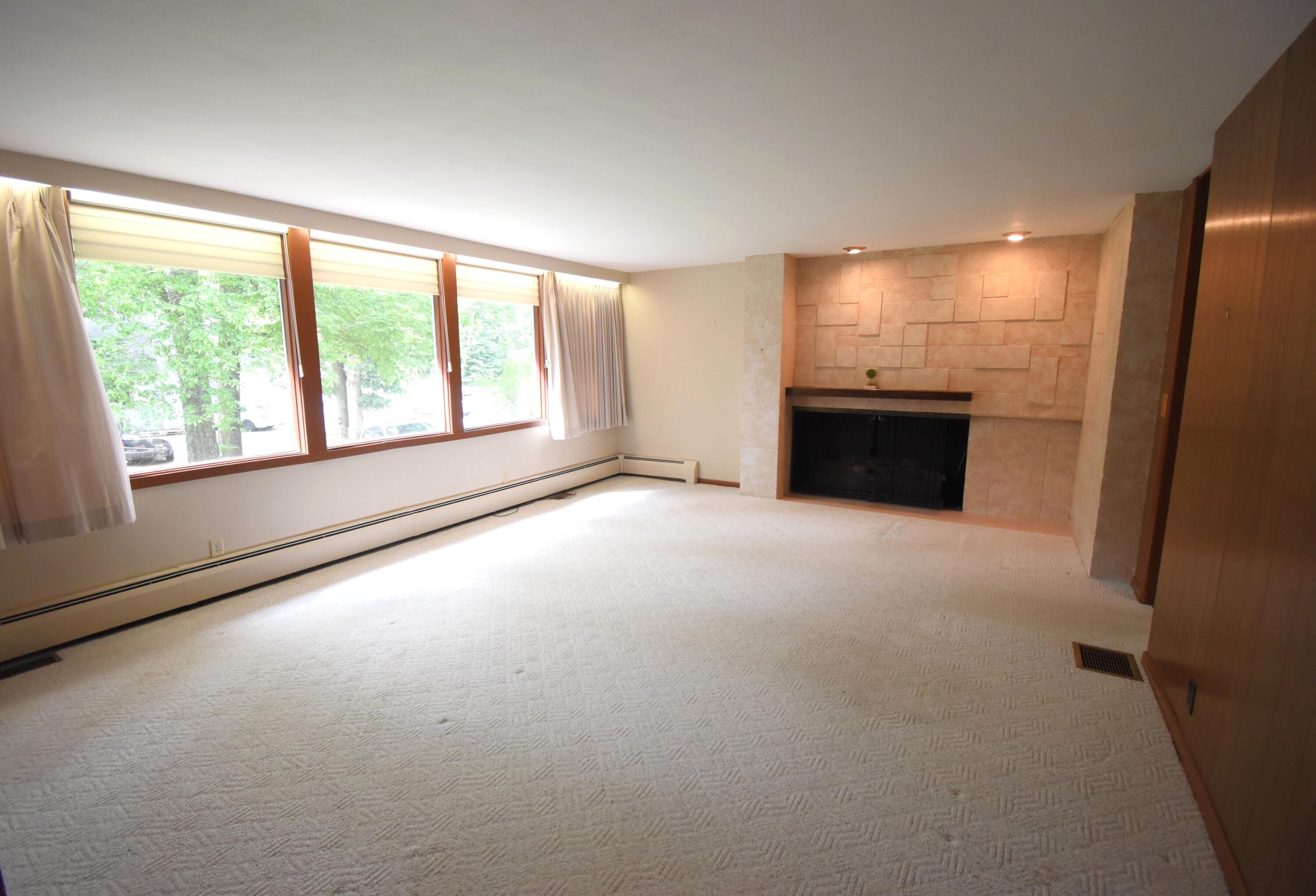 900 W Winding Road, Rensselaer, IN 47978; Image #23
