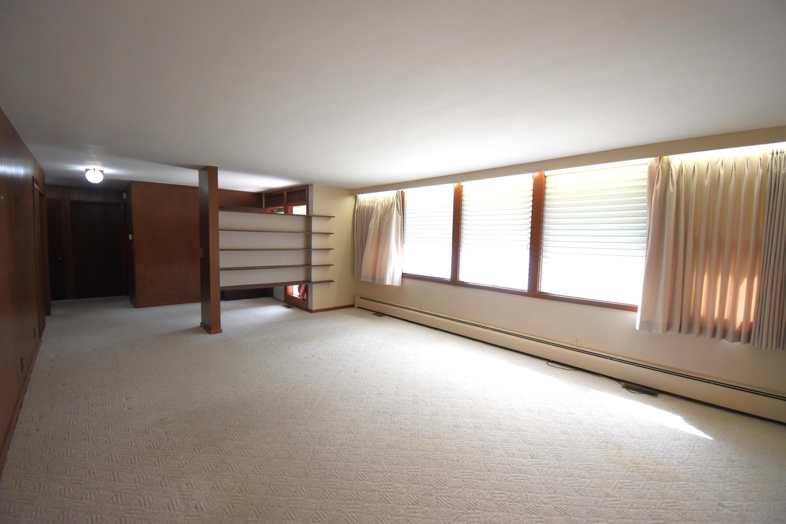 900 W Winding Road, Rensselaer, IN 47978; Image #30