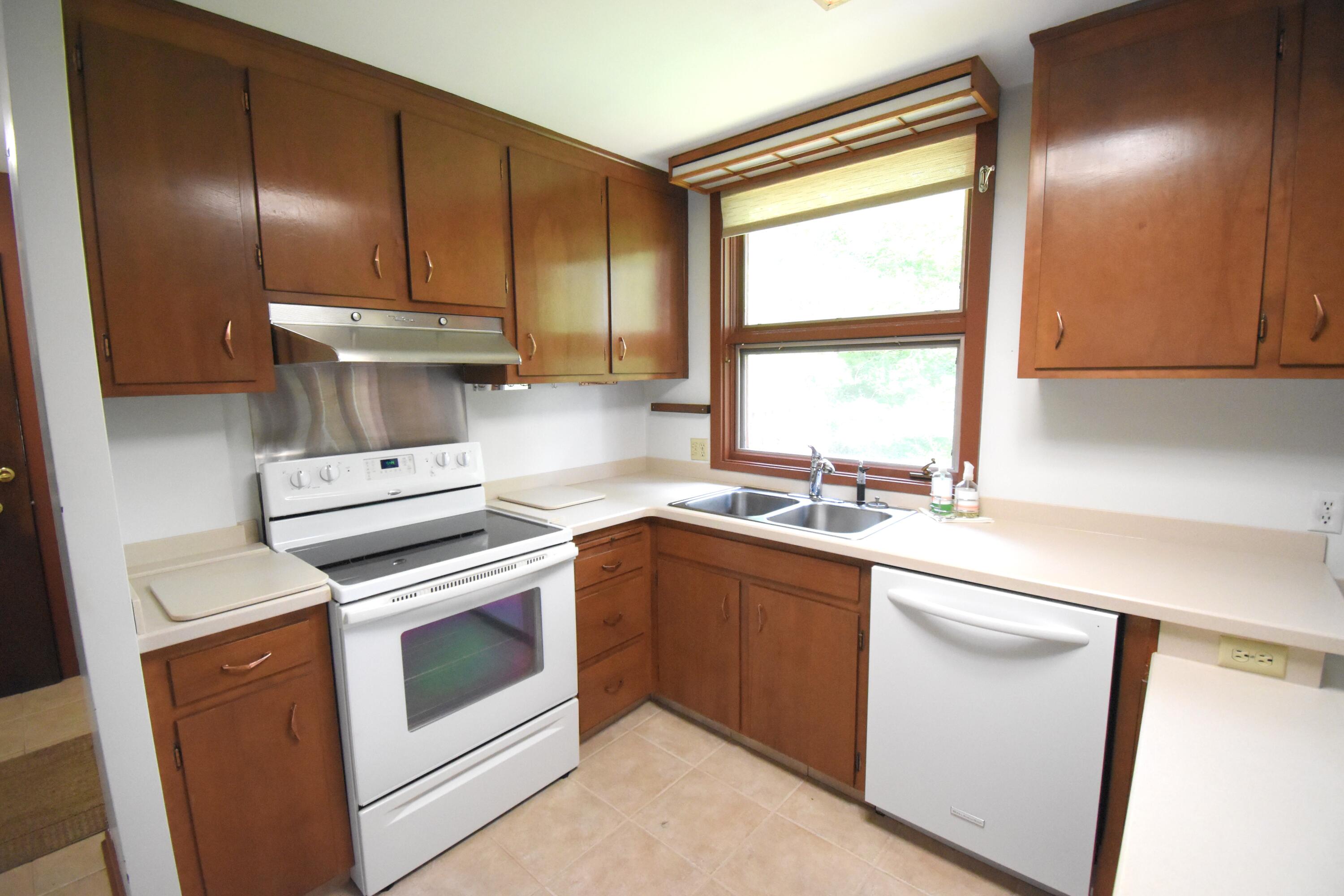 900 W Winding Road, Rensselaer, IN 47978; Image #31