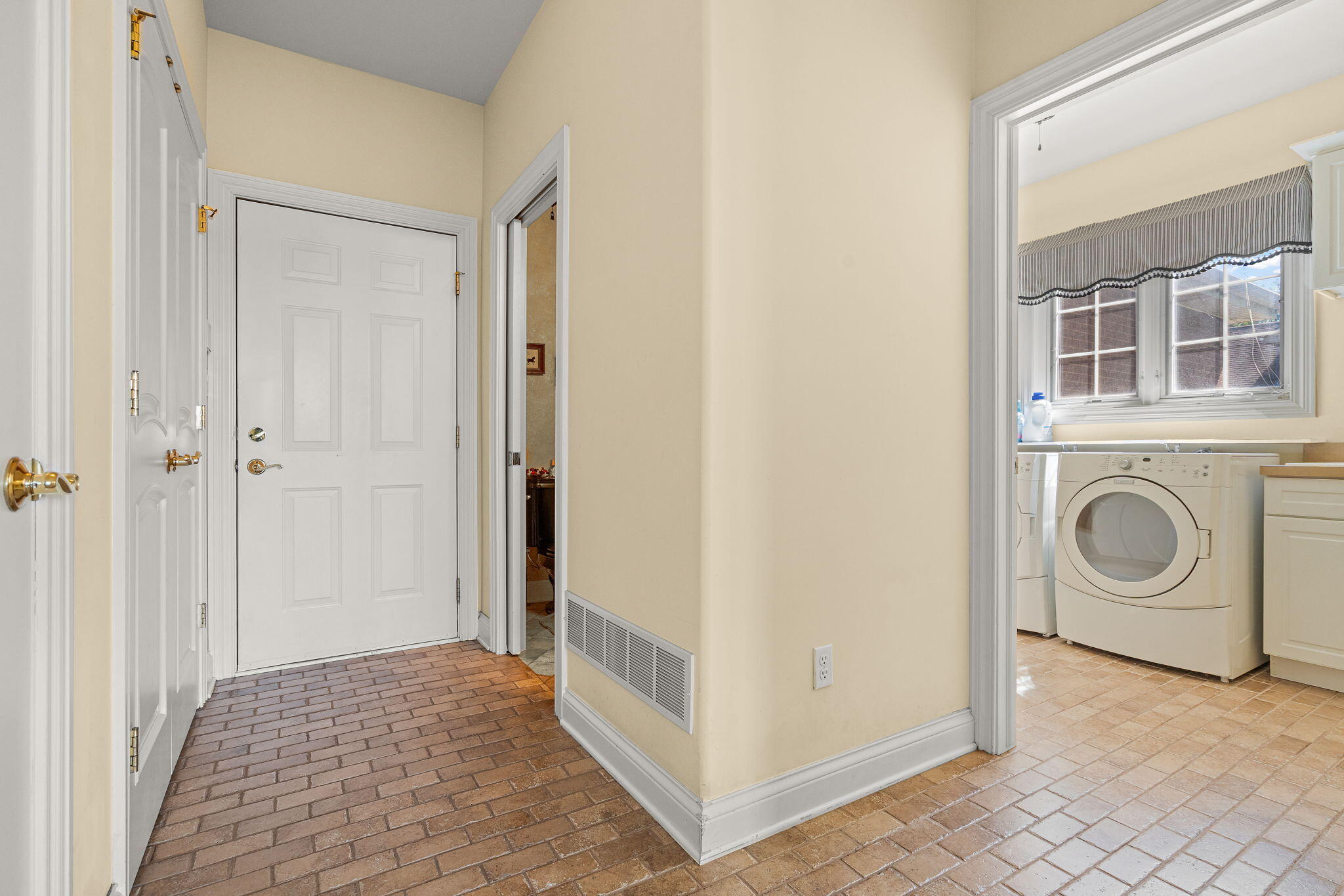 855 Pingel Place, Crown Point, IN 46307; Image #25