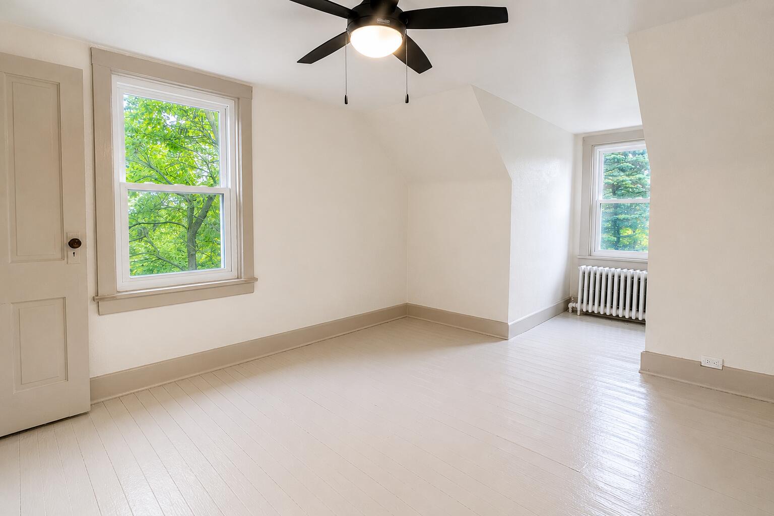 2020 E State Road 10, Knox, IN 46534; Image #11
