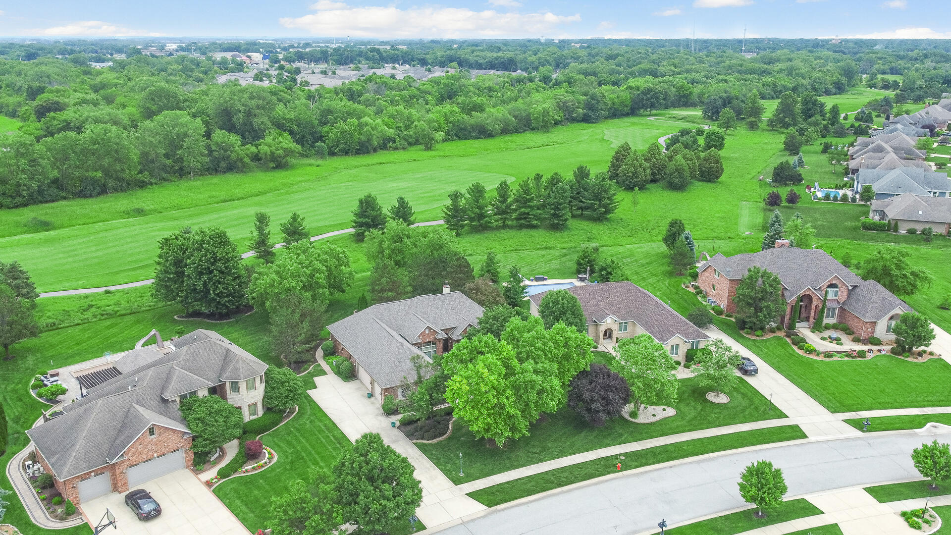 1626 Truchard Court, Crown Point, IN 46307; Image #8