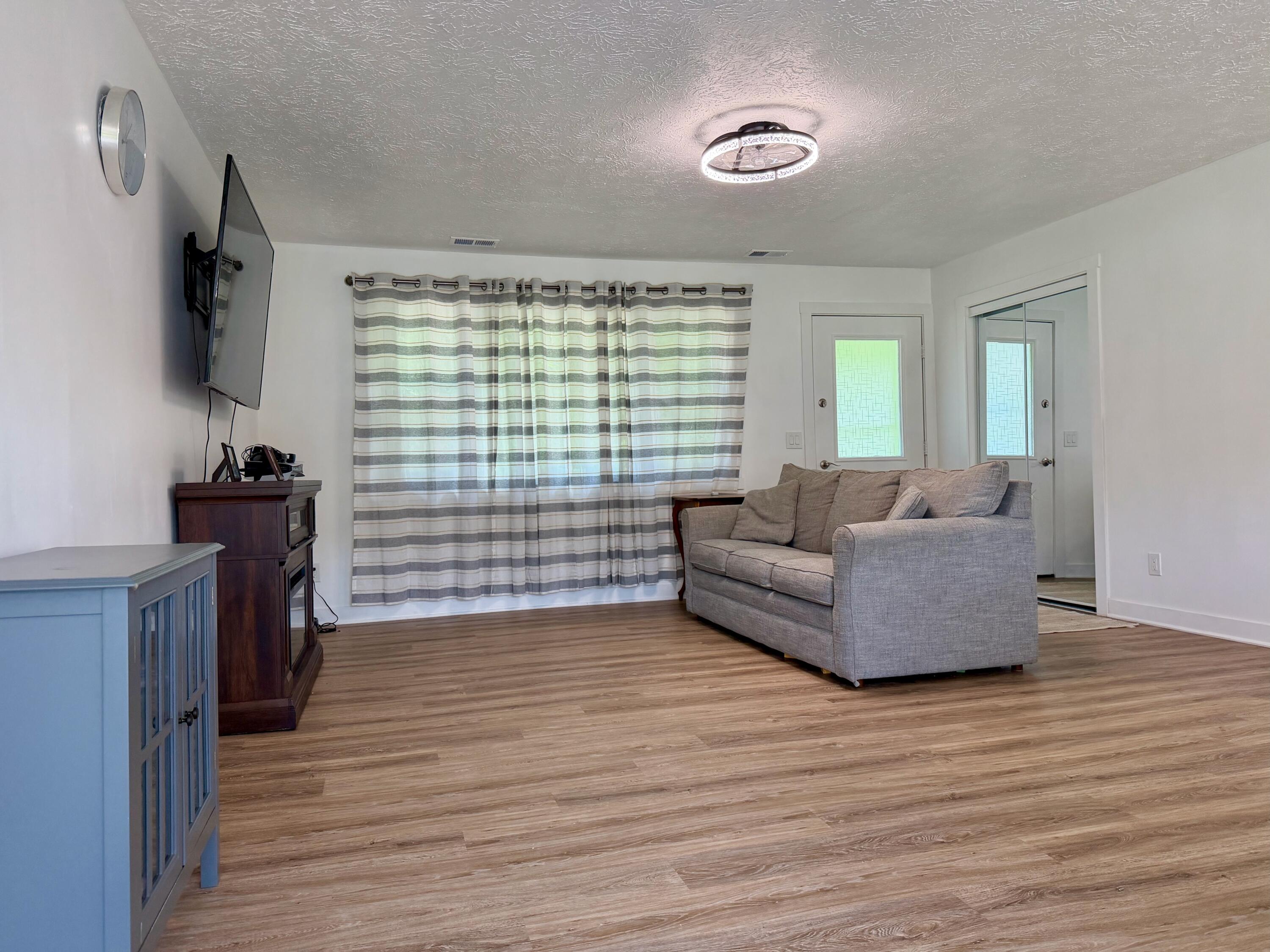 7180 E 25 N, Knox, IN 46534; Image #2