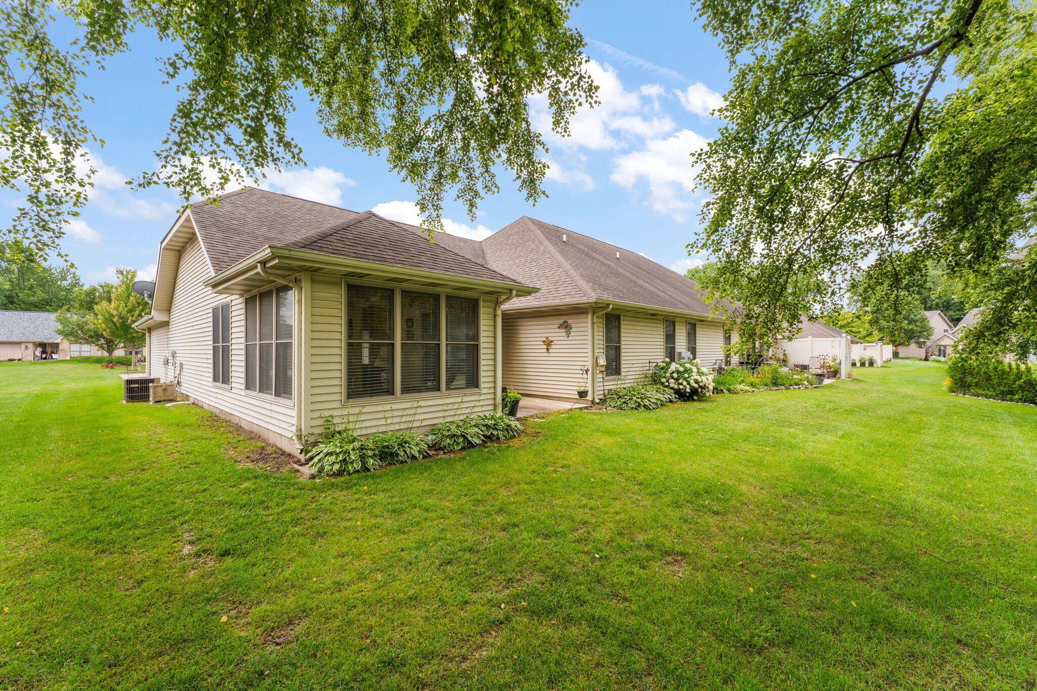 1138 Cherrywood Lane, Schererville, IN 46375; Image #14