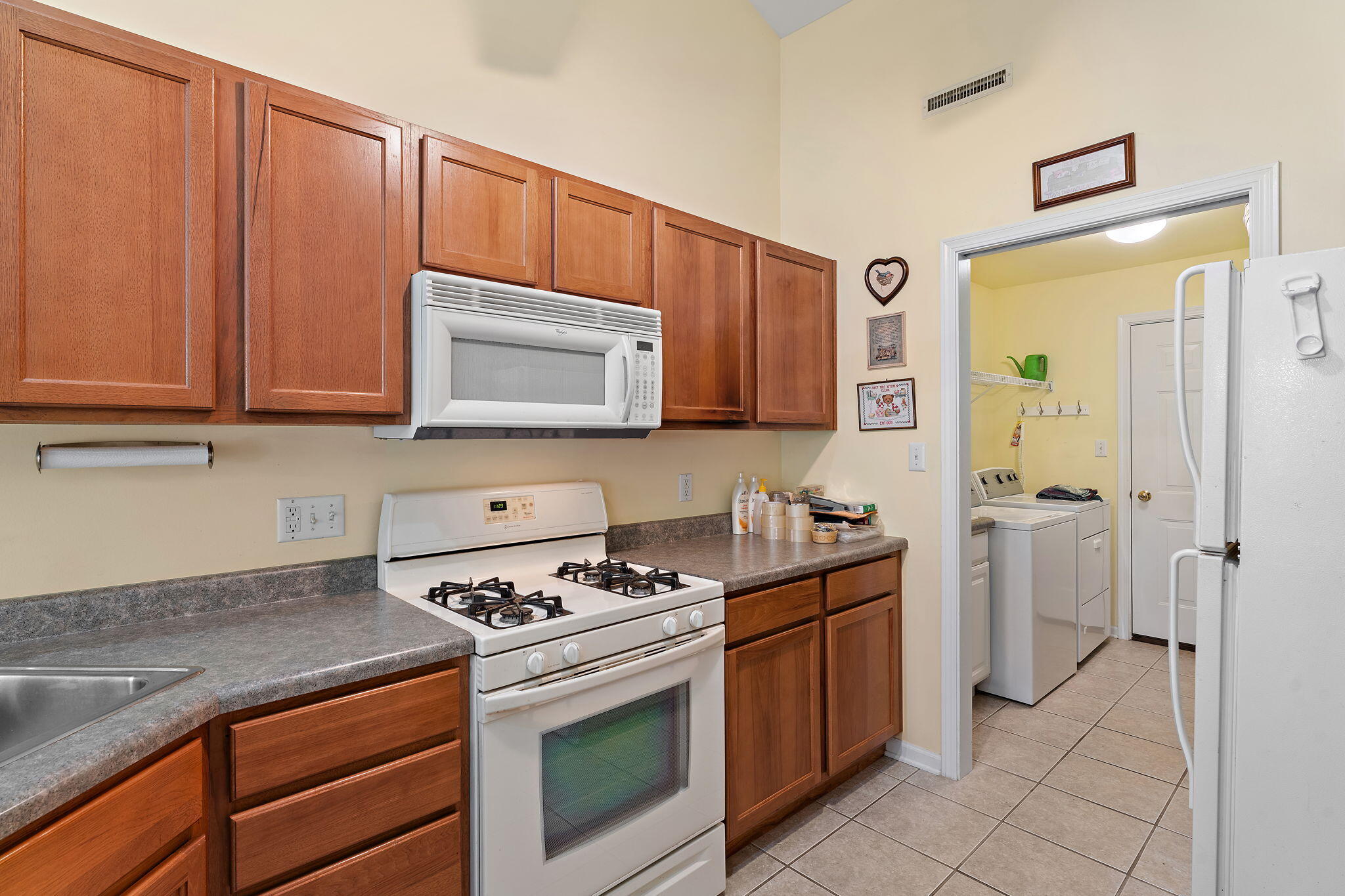 1138 Cherrywood Lane, Schererville, IN 46375; Image #5