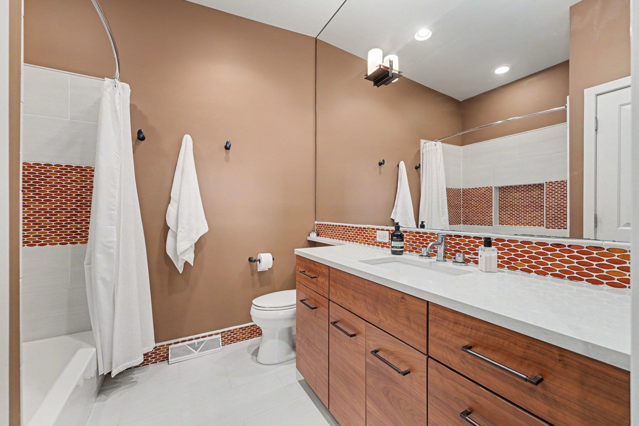 419 E Lake Front Drive, Beverly Shores, IN 46301; Image #9