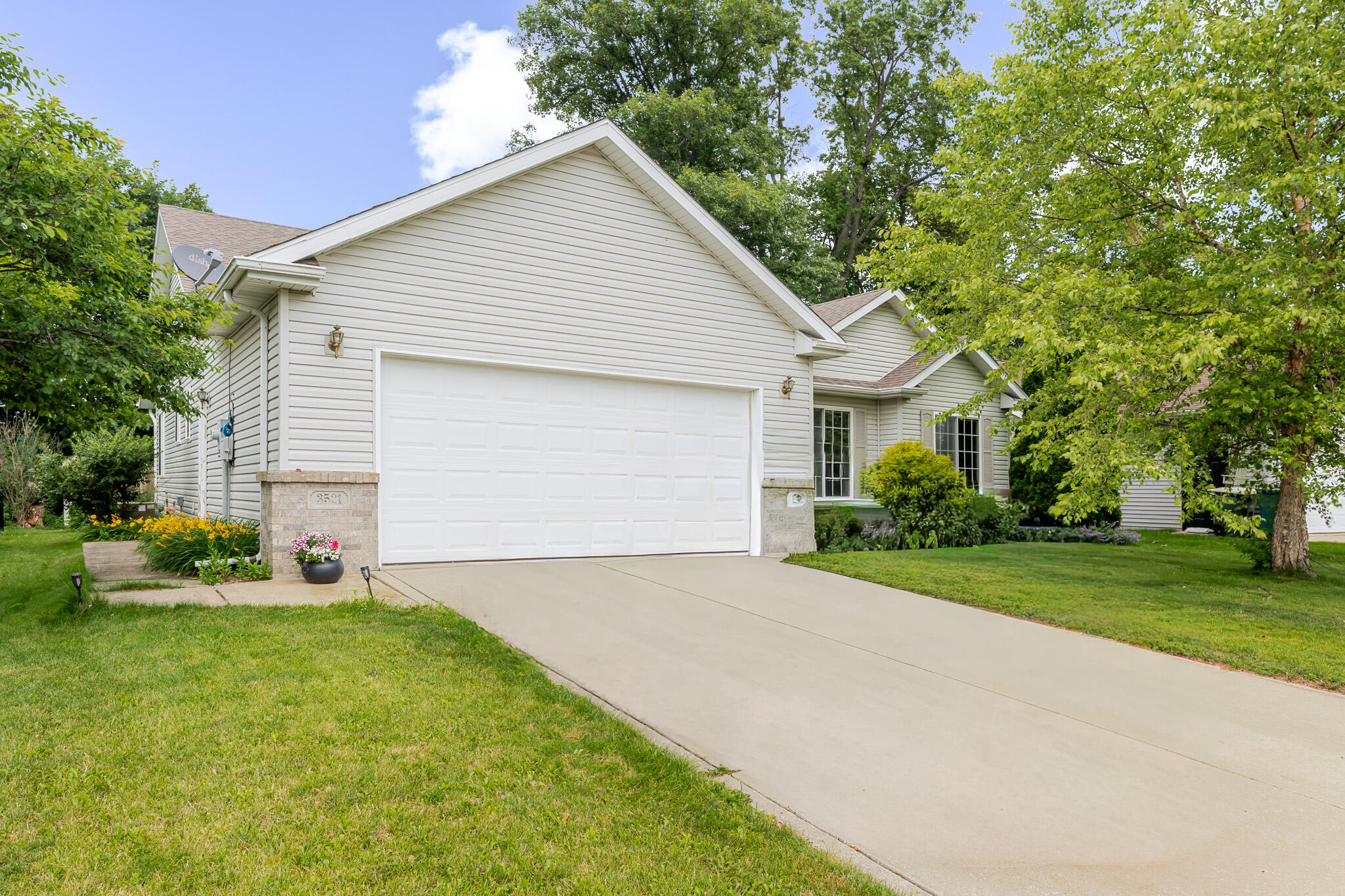 3521 Nell Drive, Valparaiso, IN 46383; Image #2