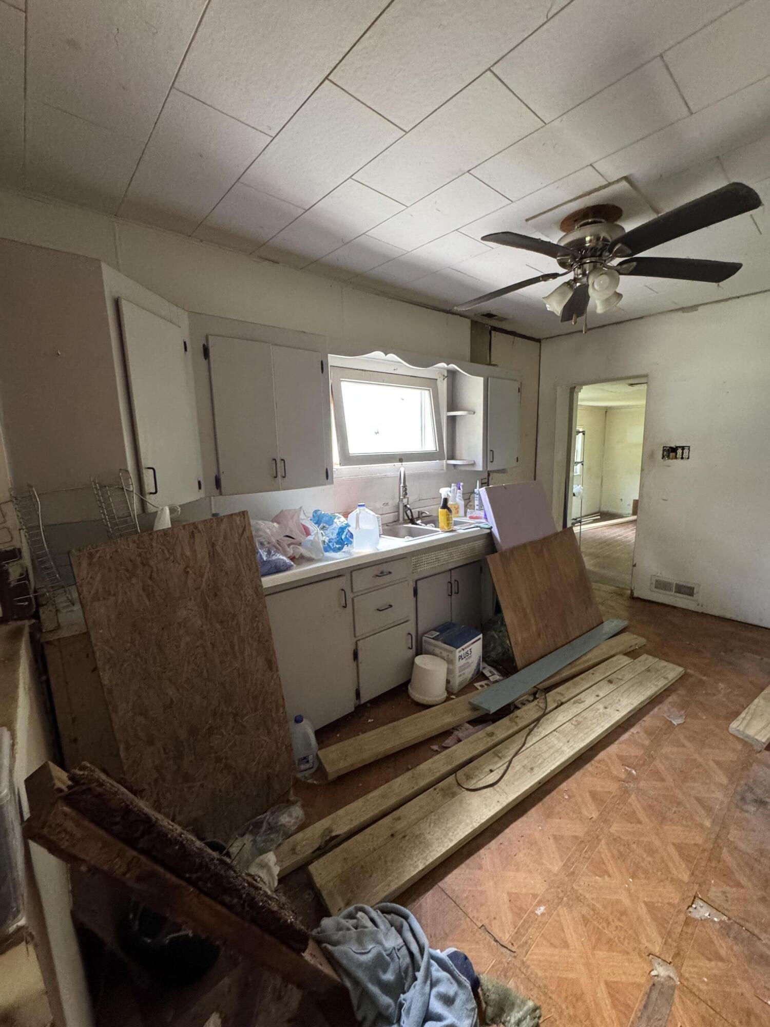 260 N Ohio Street, Hobart, IN 46342; Image #11