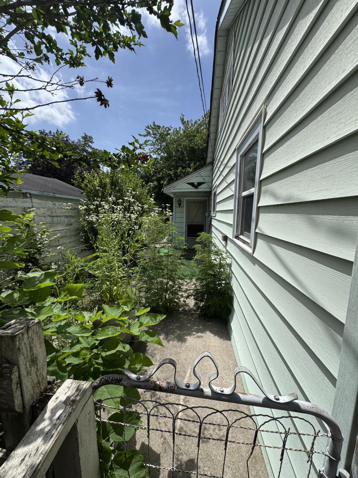 260 N Ohio Street, Hobart, IN 46342; Image #32