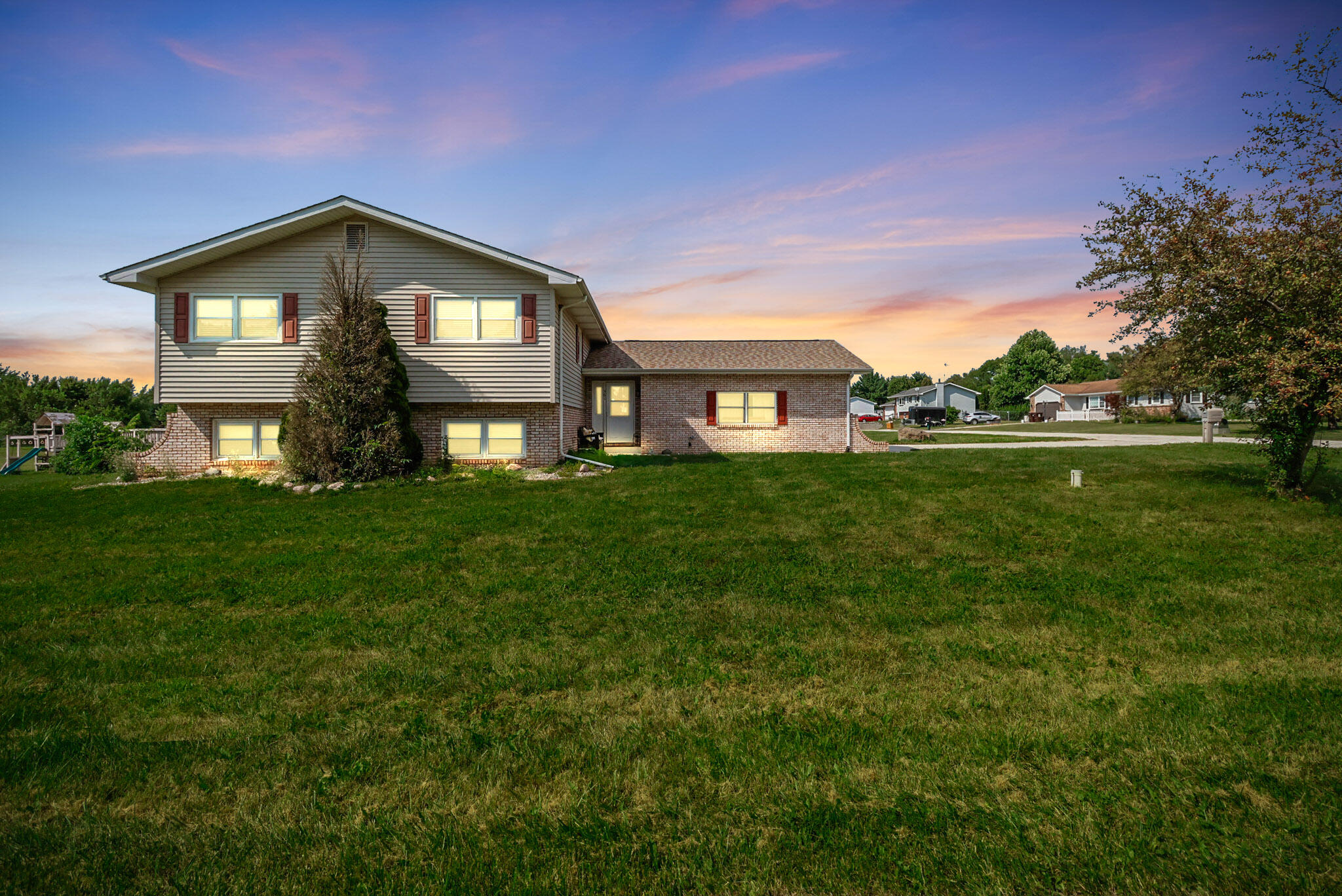 361 Sandwood Court, Valparaiso, IN 46383; Image #34