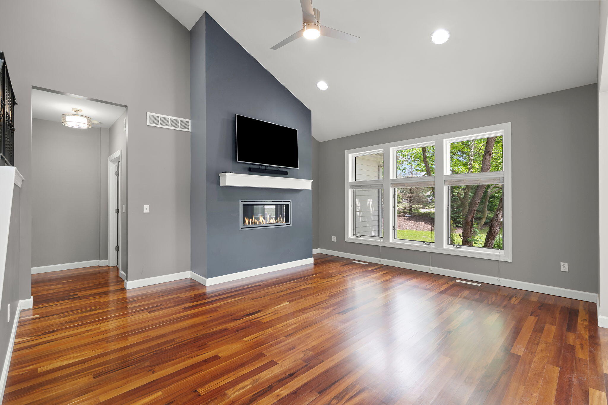 961 Monterey Drive, Chesterton, IN 46304; Image #10