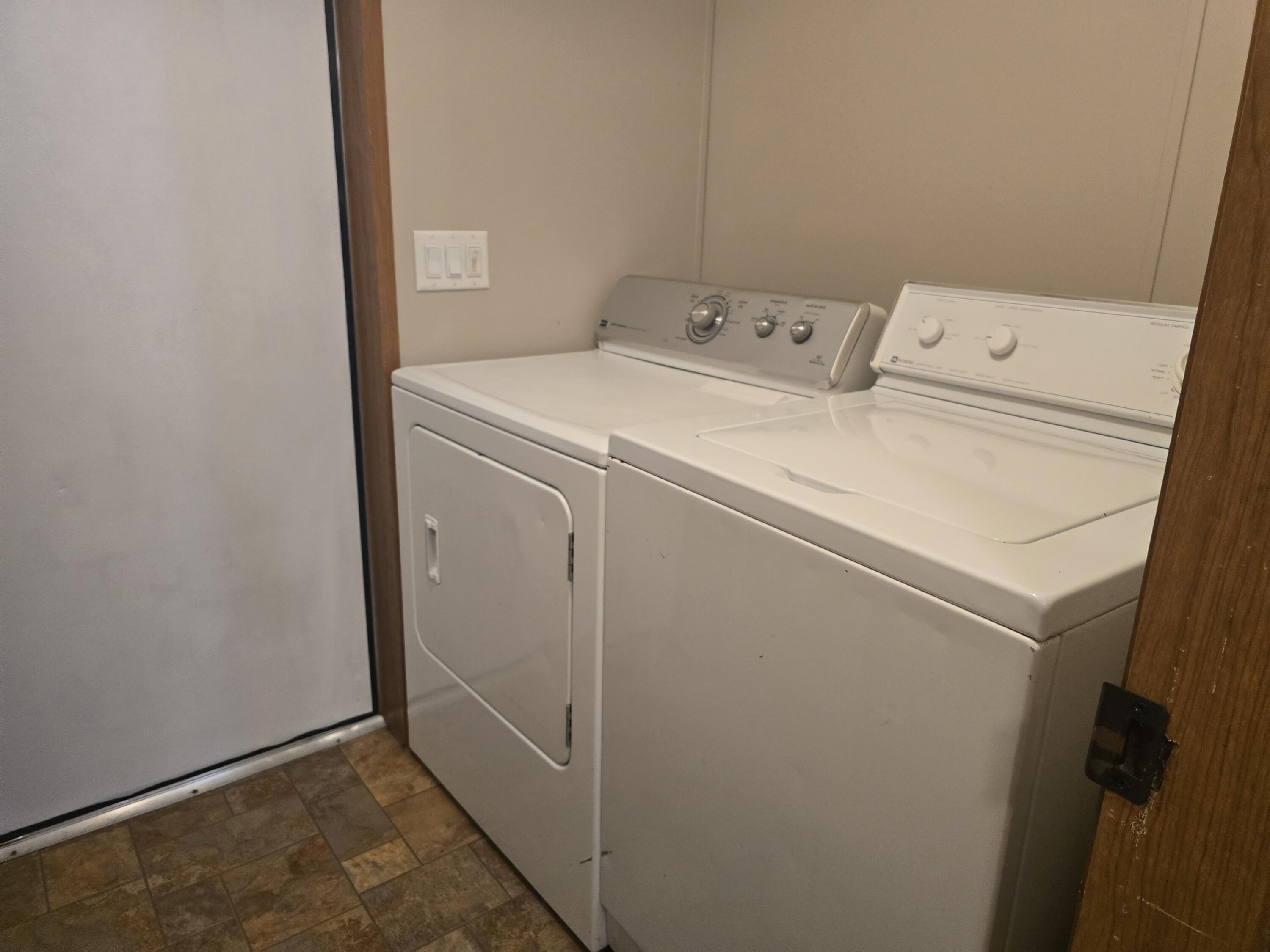 205 W Mcalpin Street, Hebron, IN 46341; Image #14