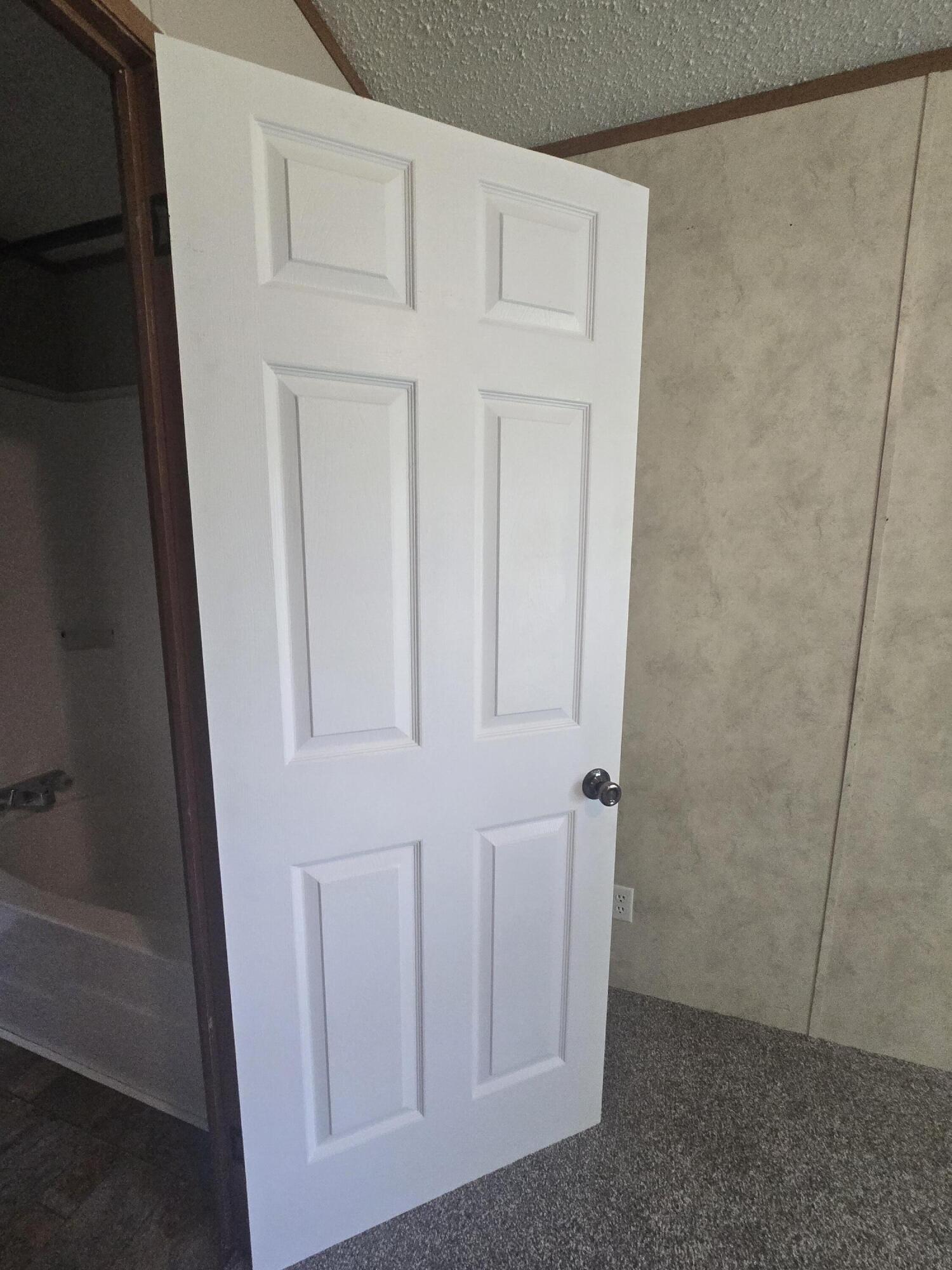 205 W Mcalpin Street, Hebron, IN 46341; Image #15