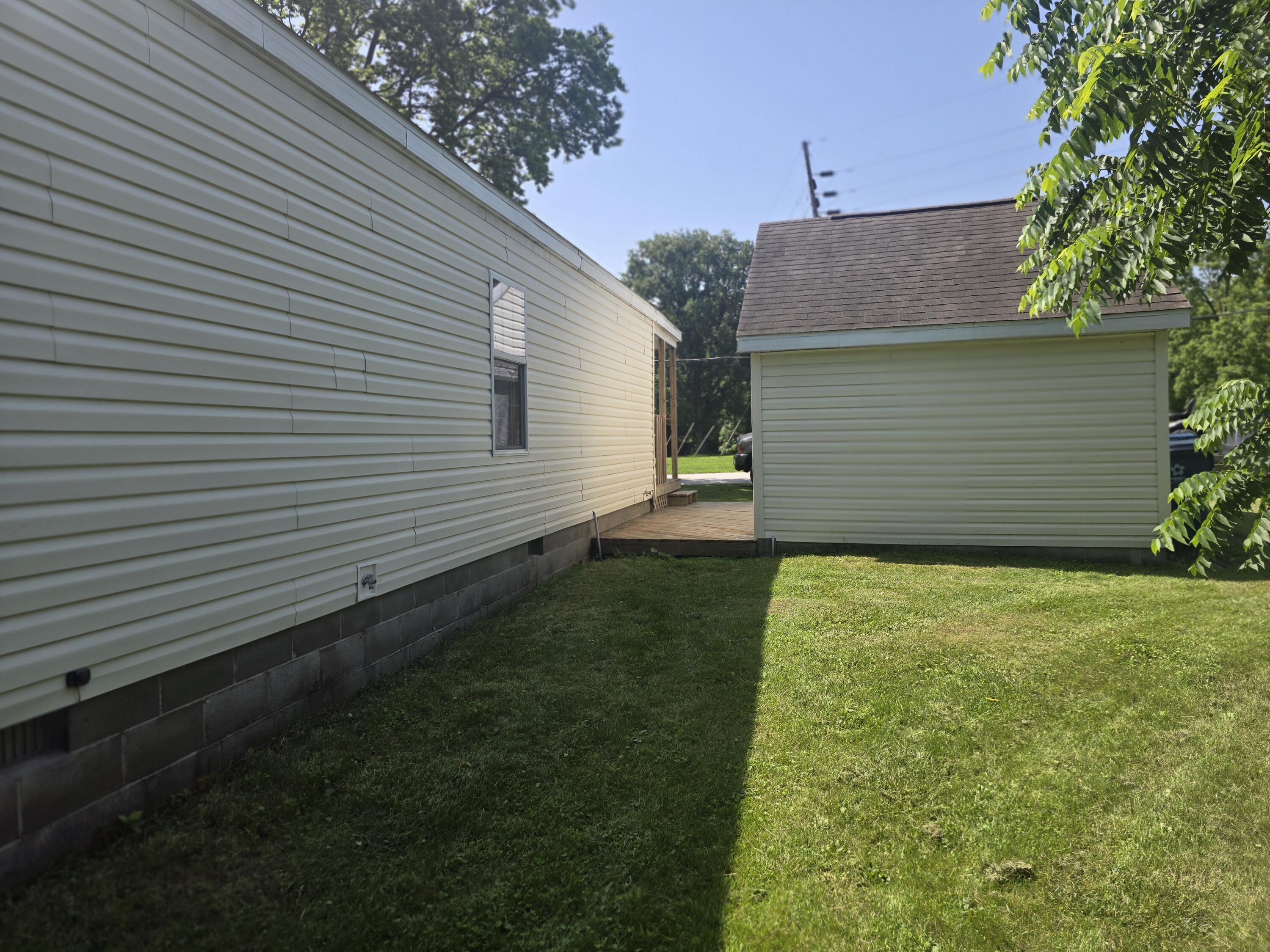 205 W Mcalpin Street, Hebron, IN 46341; Image #19
