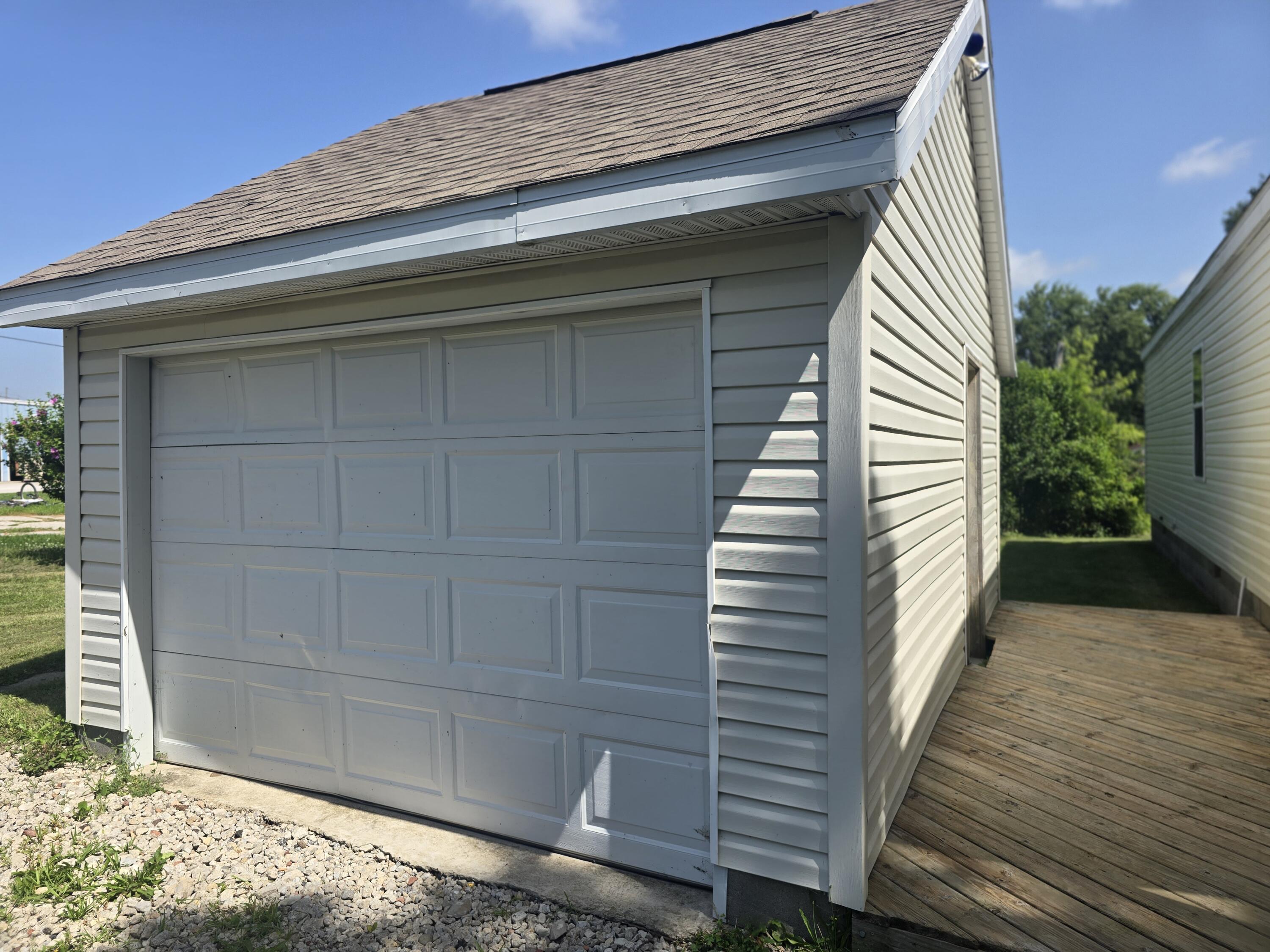 205 W Mcalpin Street, Hebron, IN 46341; Image #20