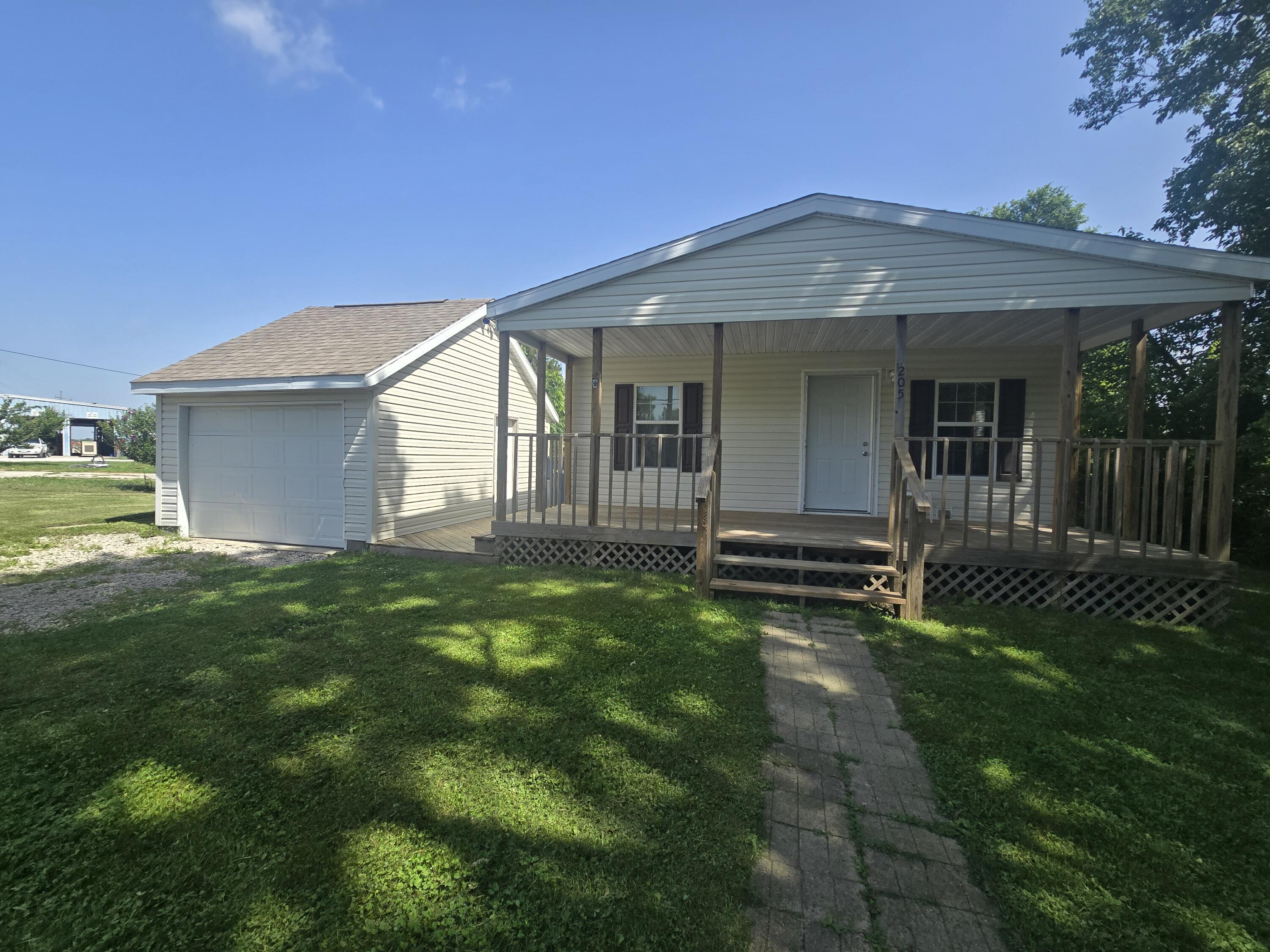 205 W Mcalpin Street, Hebron, IN 46341; Image #23