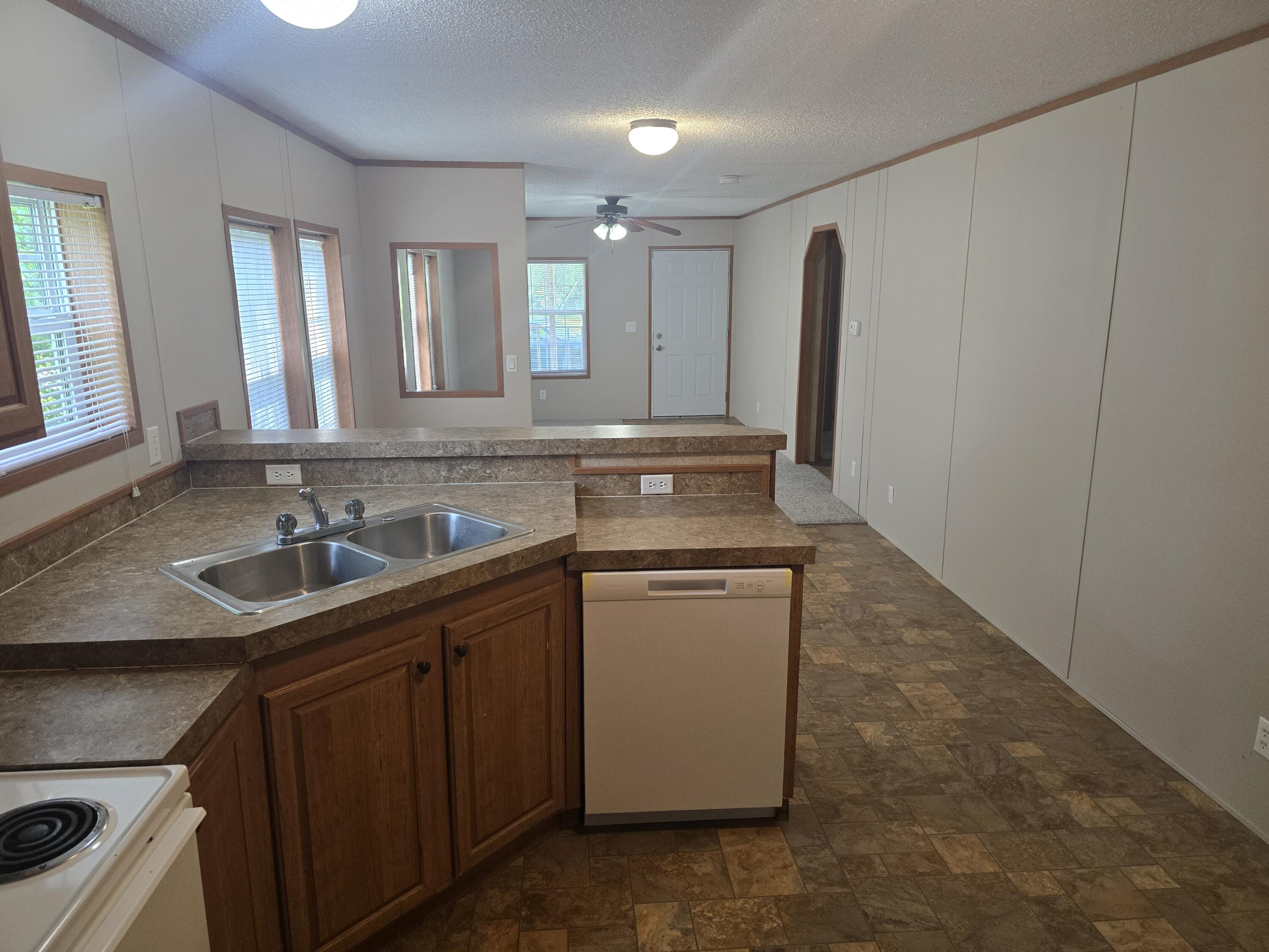 205 W Mcalpin Street, Hebron, IN 46341; Image #7