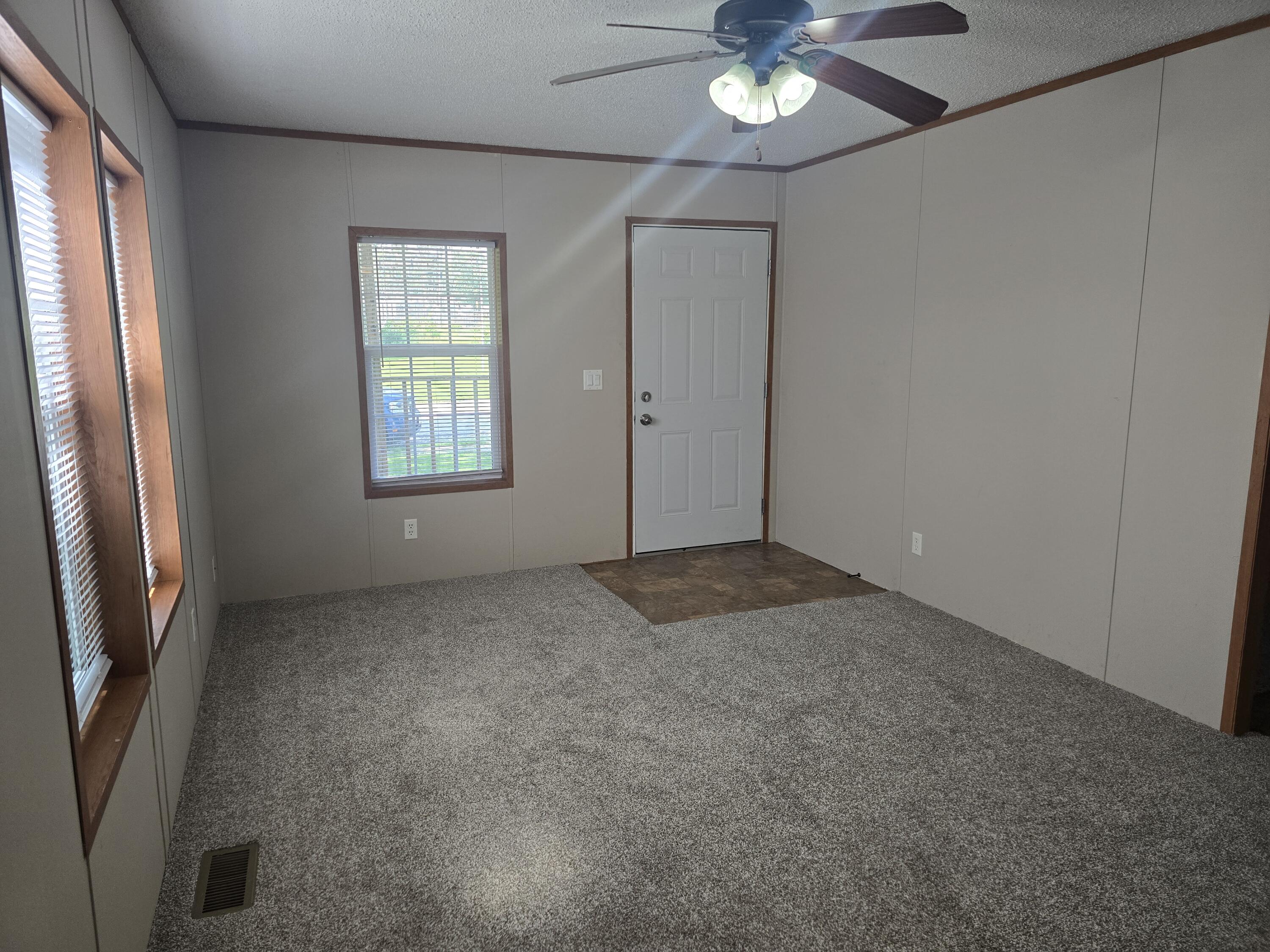 205 W Mcalpin Street, Hebron, IN 46341; Image #8