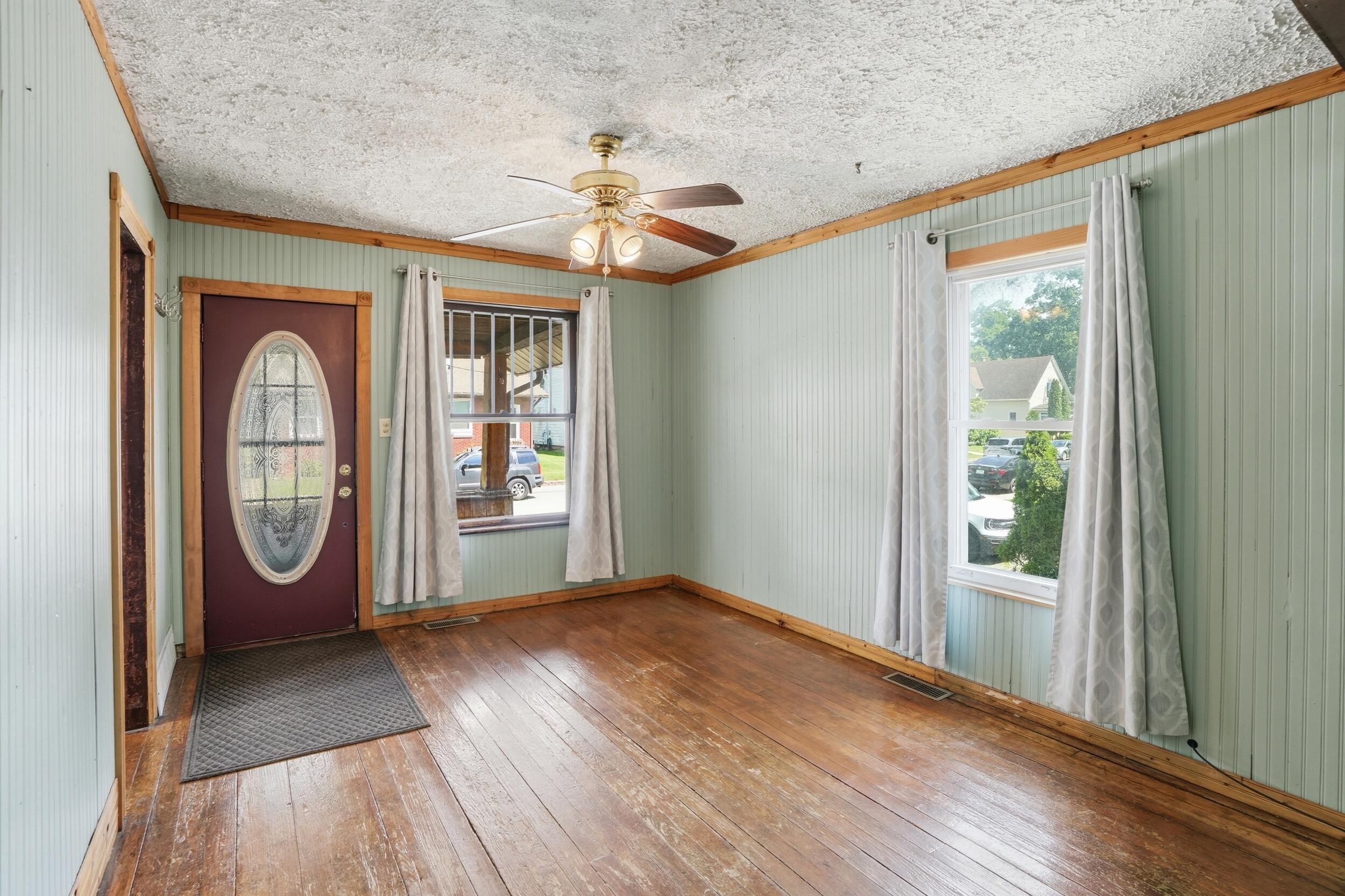 650 Water Street, Hobart, IN 46342; Image #11