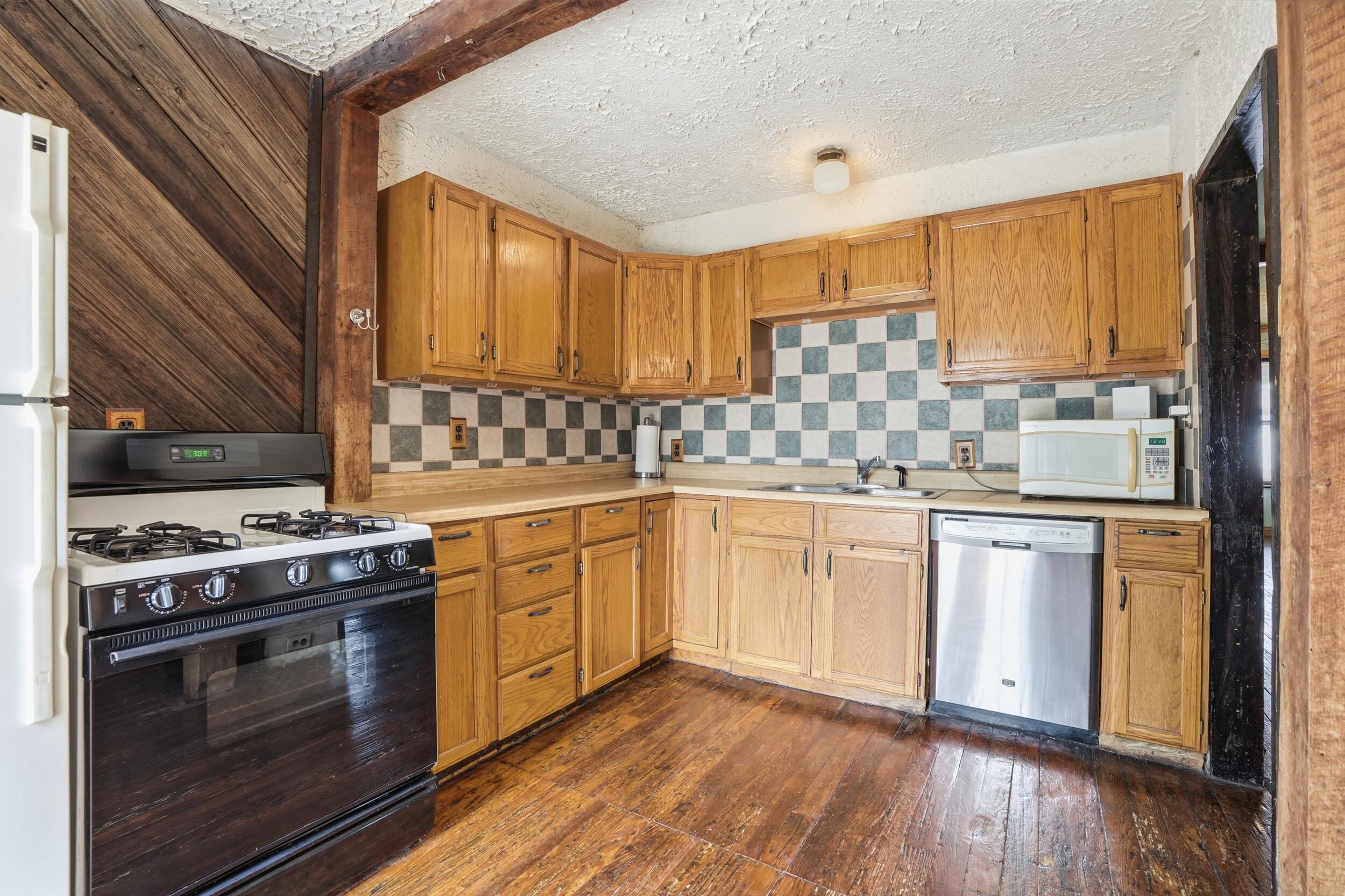 650 Water Street, Hobart, IN 46342; Image #13