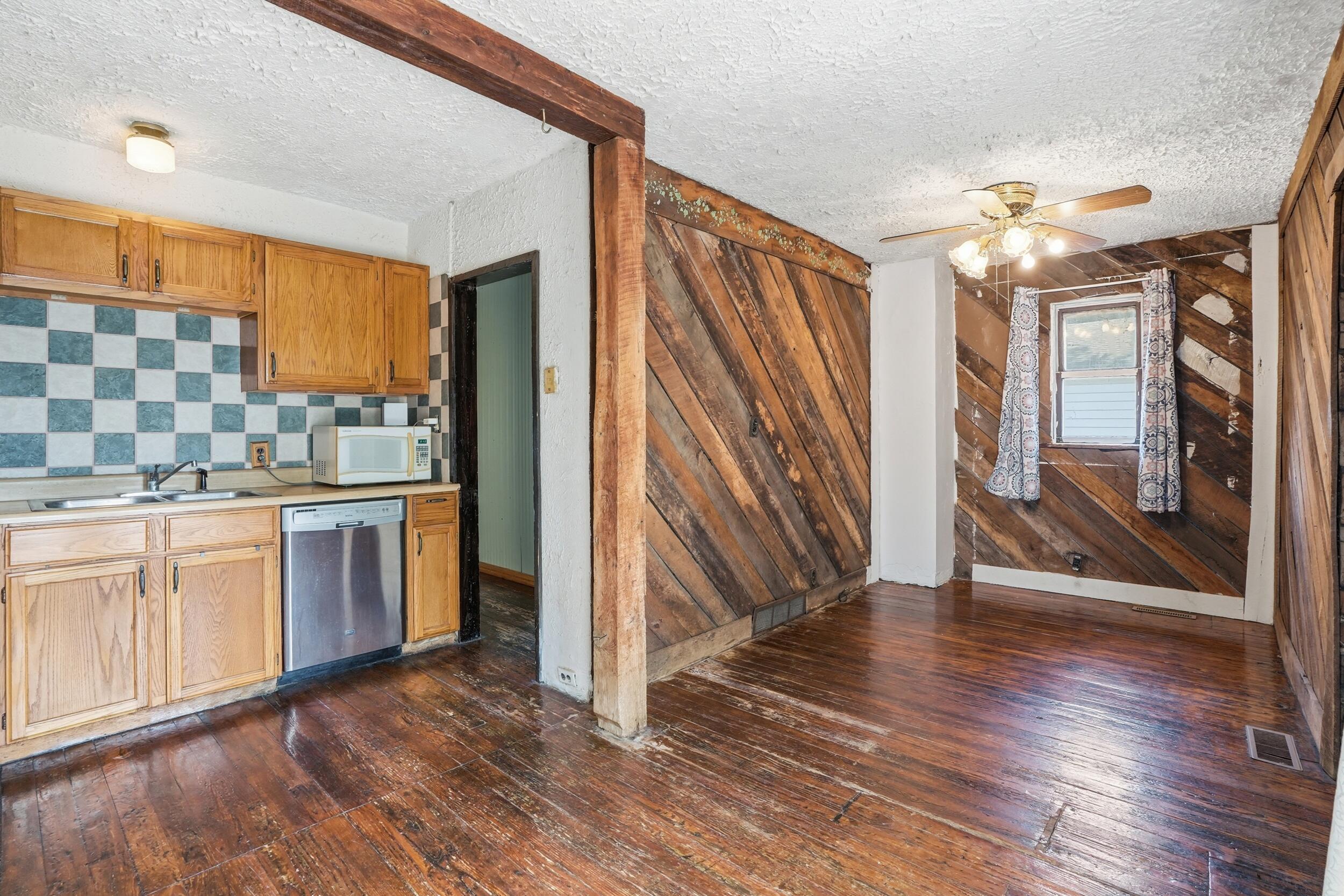 650 Water Street, Hobart, IN 46342; Image #16
