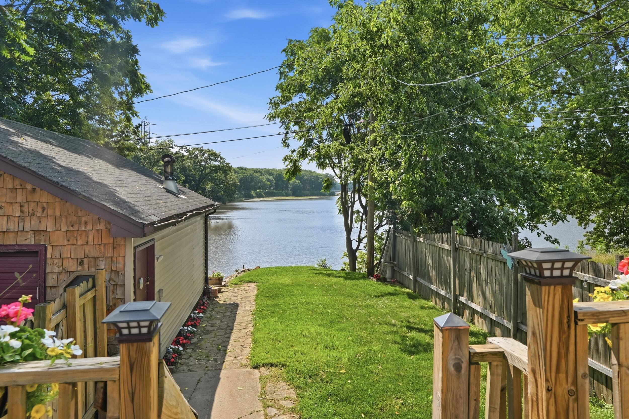 650 Water Street, Hobart, IN 46342; Image #5