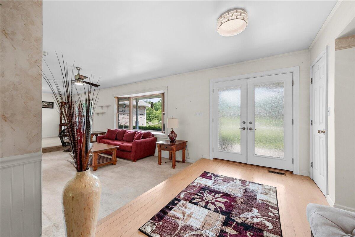 425 Rolling Meadow Drive, Valparaiso, IN 46385; Image #3